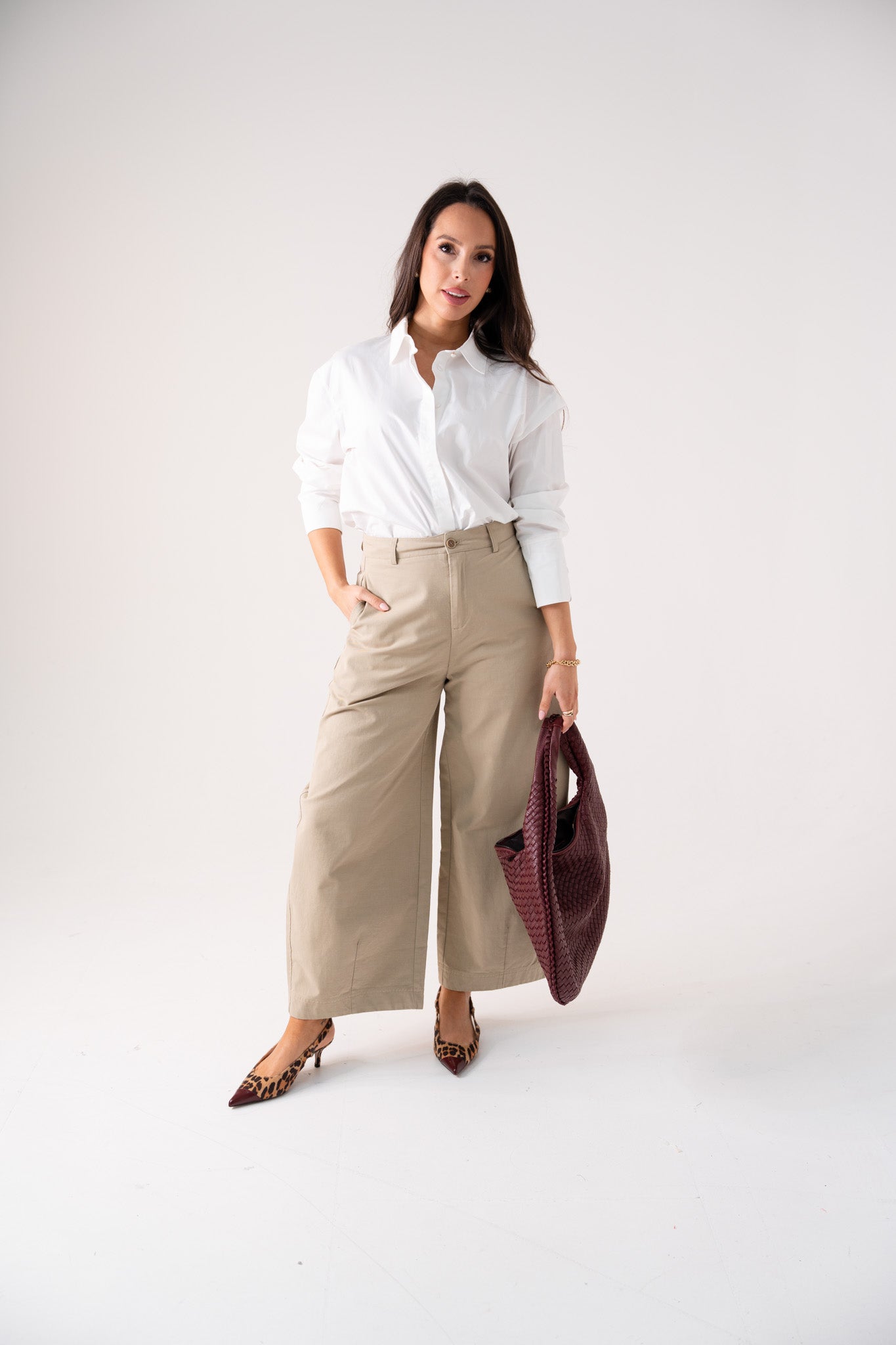 Kiera Barrell Trousers In Taupe