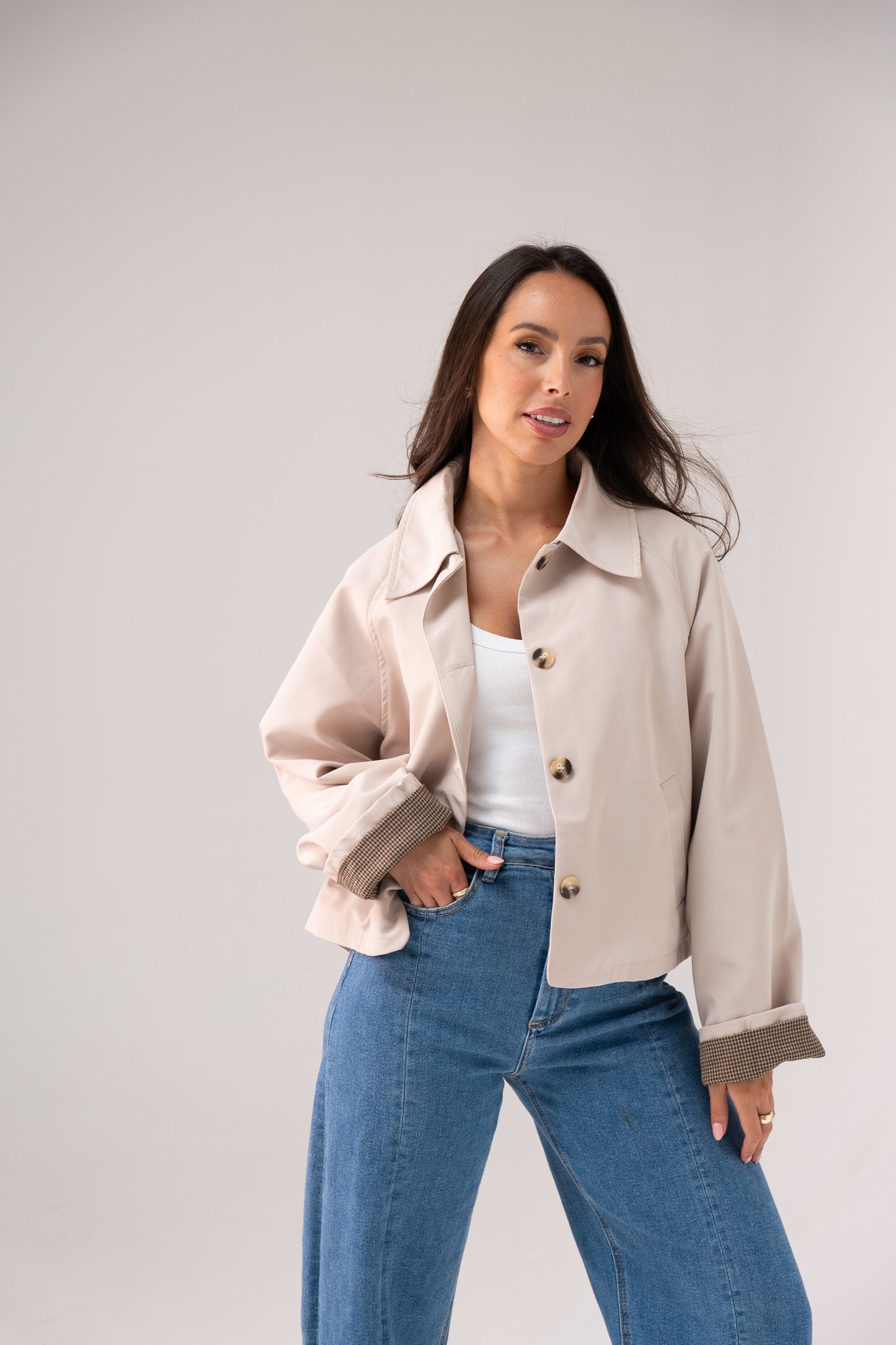 Kiera Contrast Cuff Jacket In Neutral