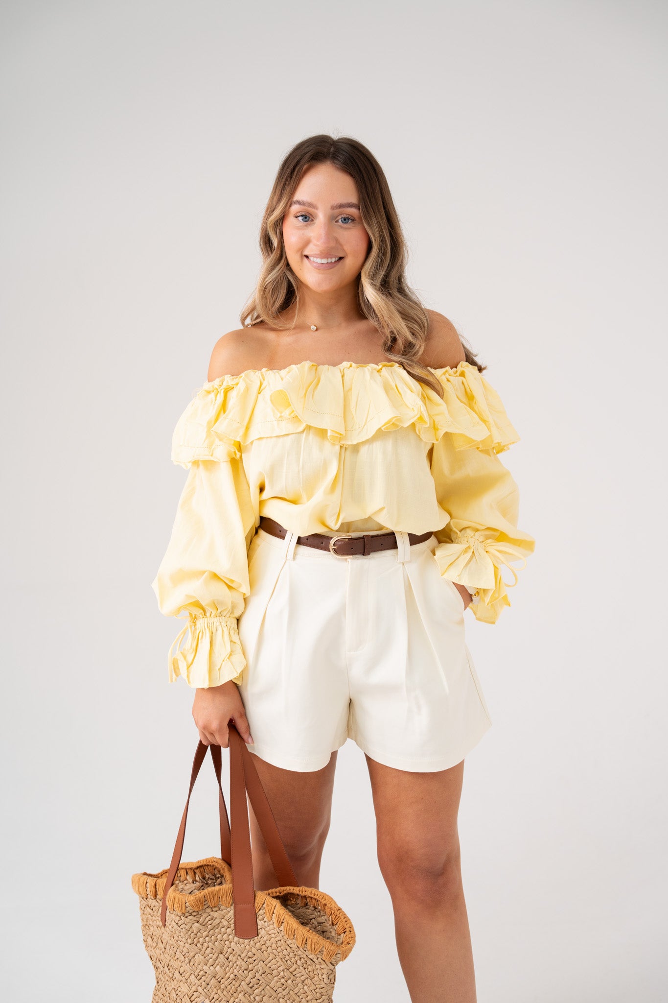 Kiera Pleat Front Shorts In Cream