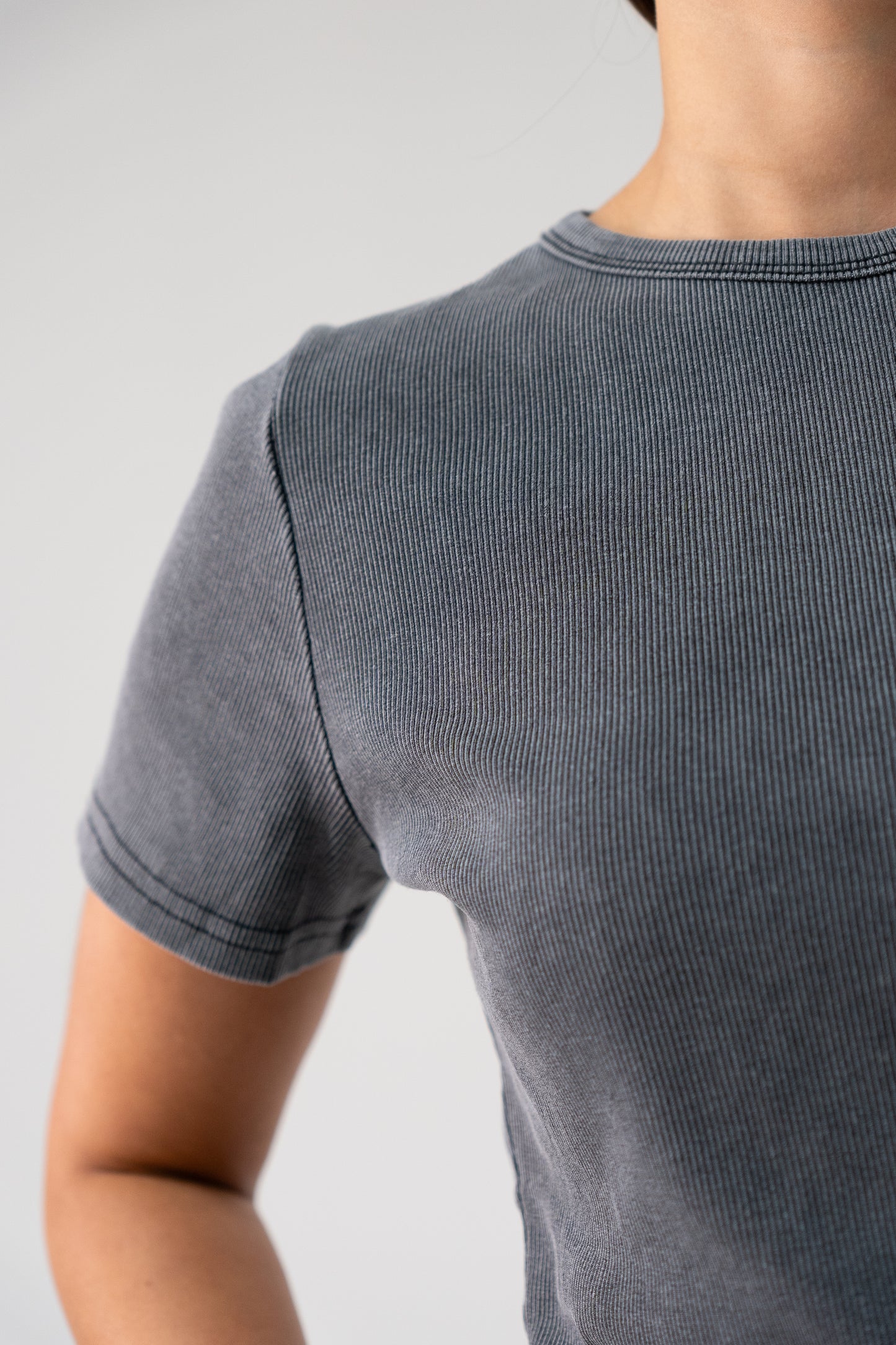 Kiera Ribbed T-Shirt In Black