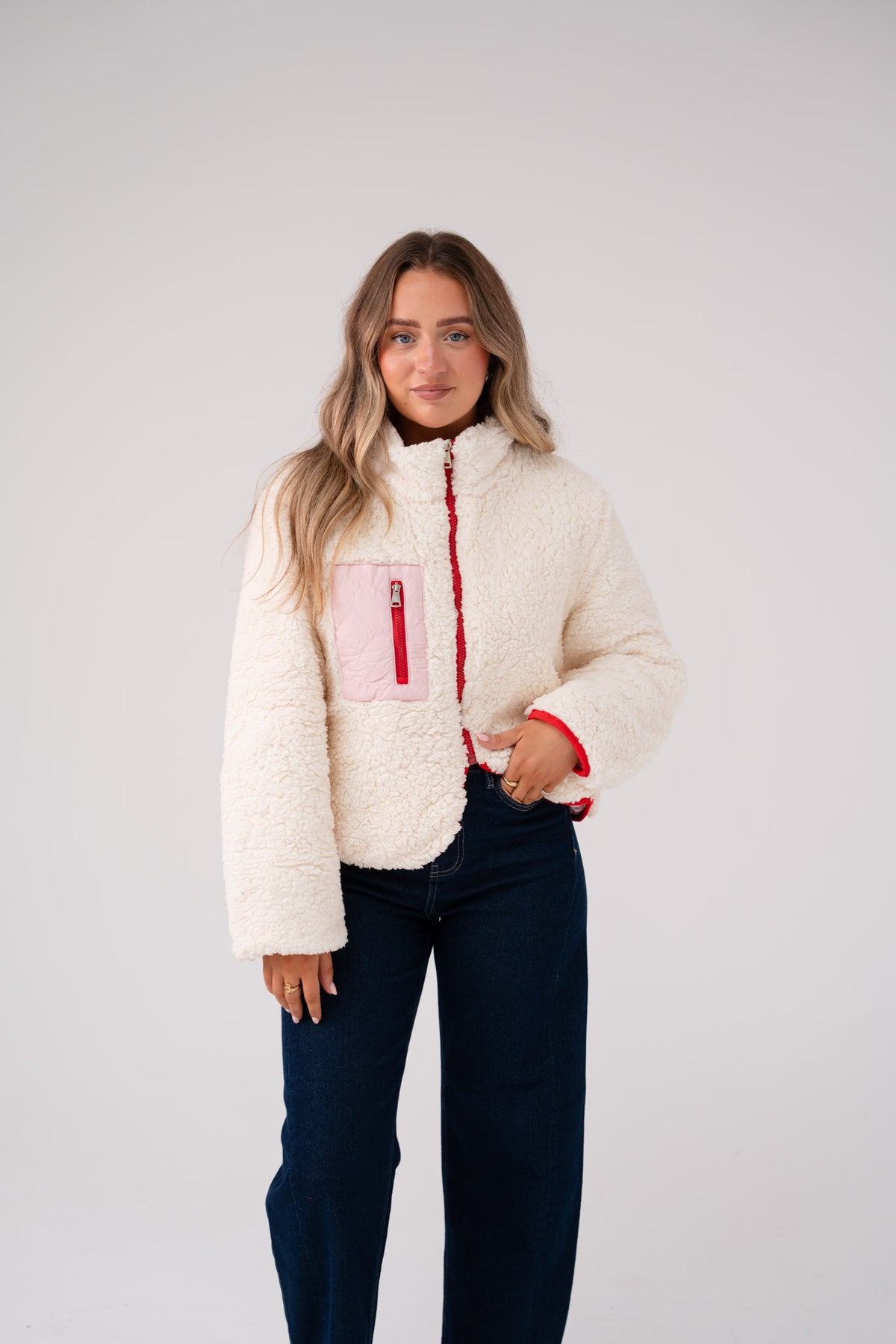 Kiera Textured Jacket In Cream