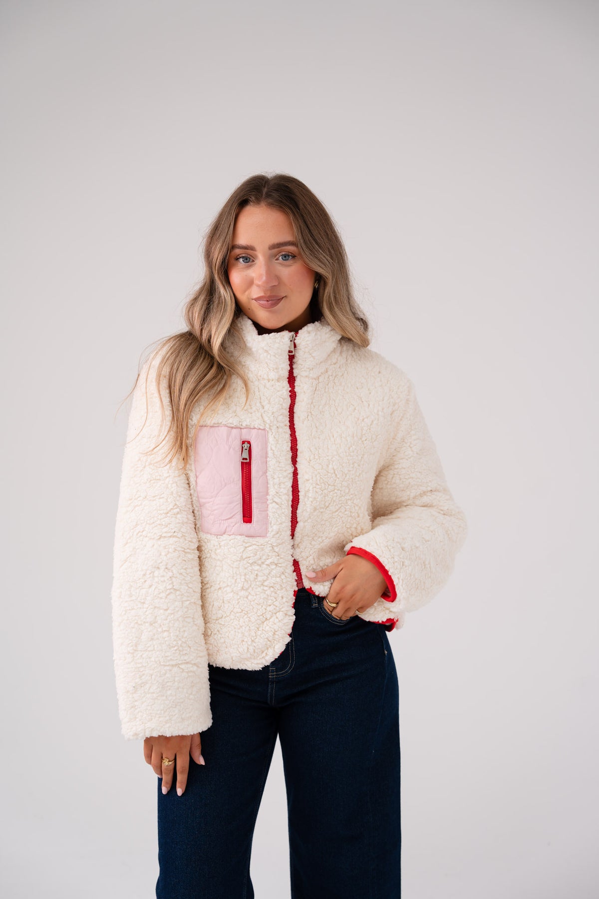 Kiera Textured Jacket In Cream