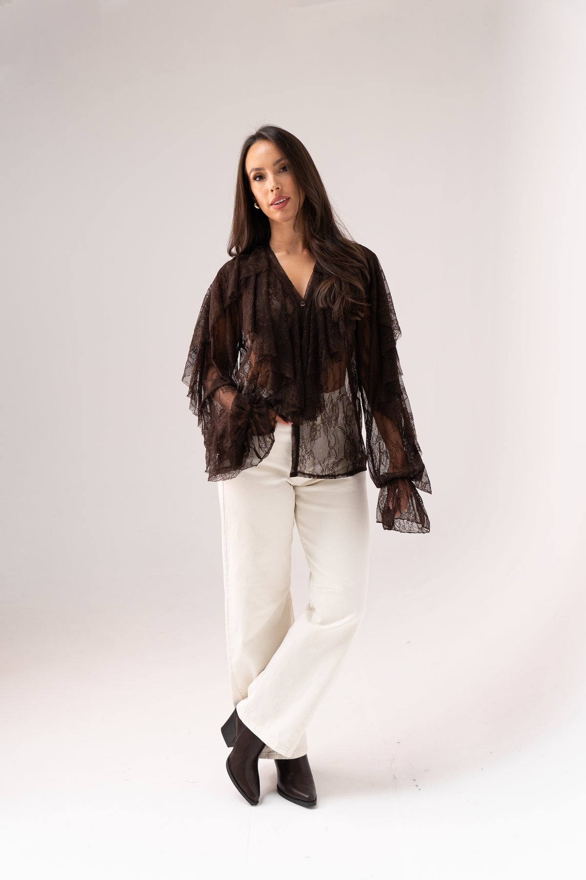 Leah Lace Blouse In Chocolate