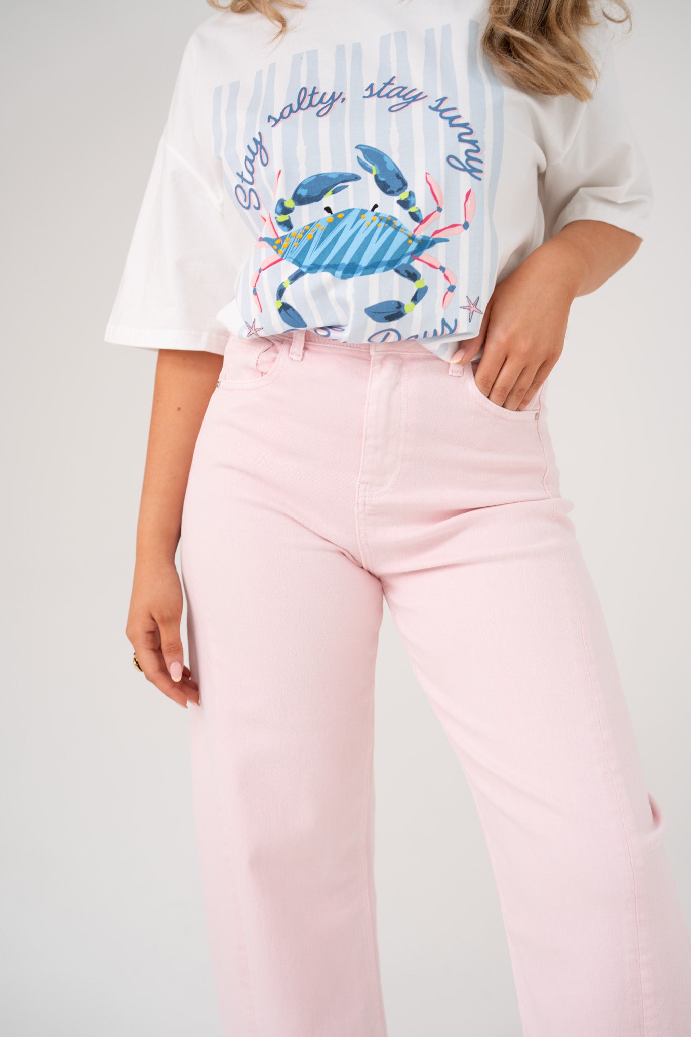 Love Laura Carrot Barrell Jeans In Pink