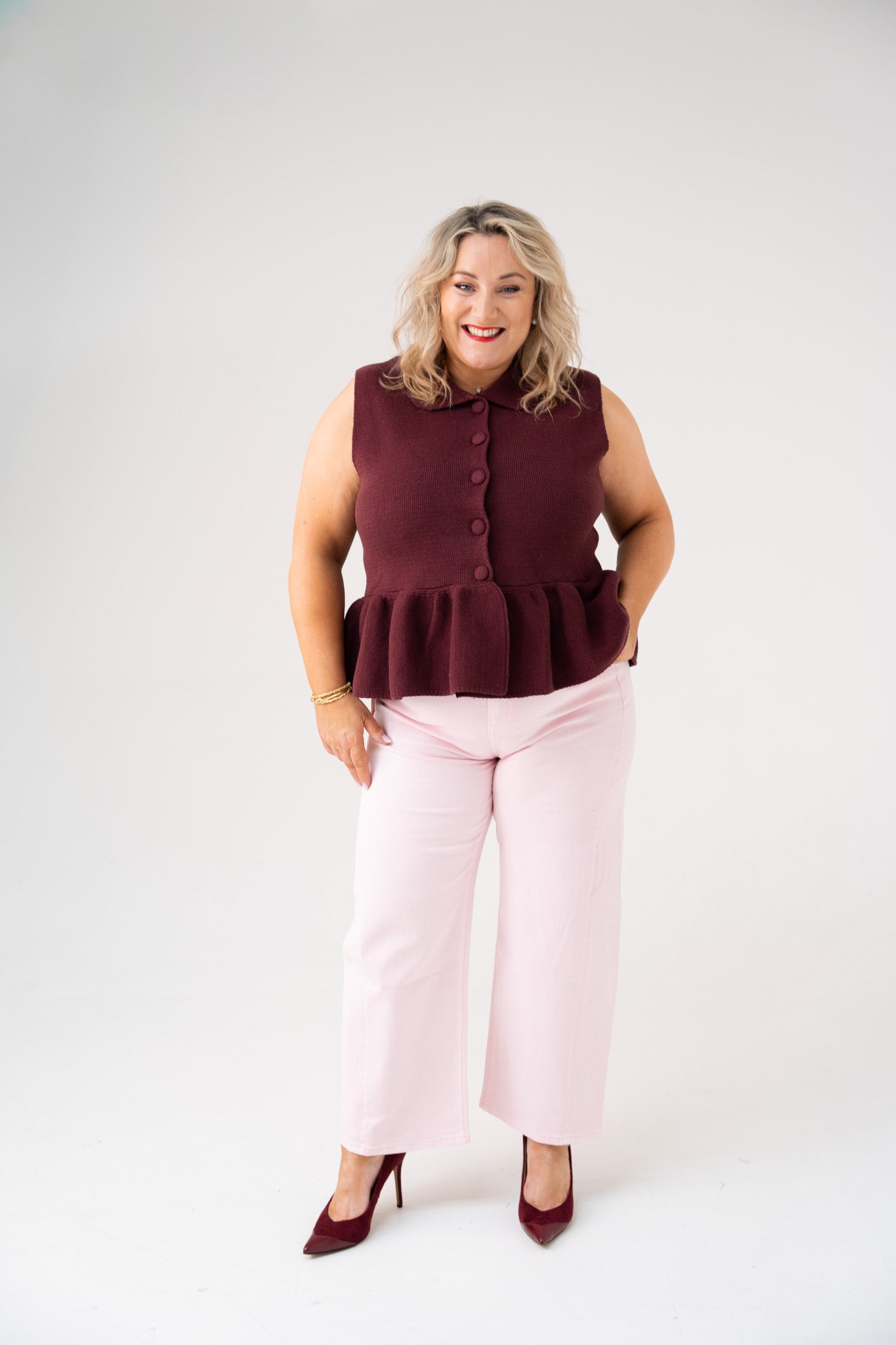 Love Laura Carrot Barrell Jeans In Pink