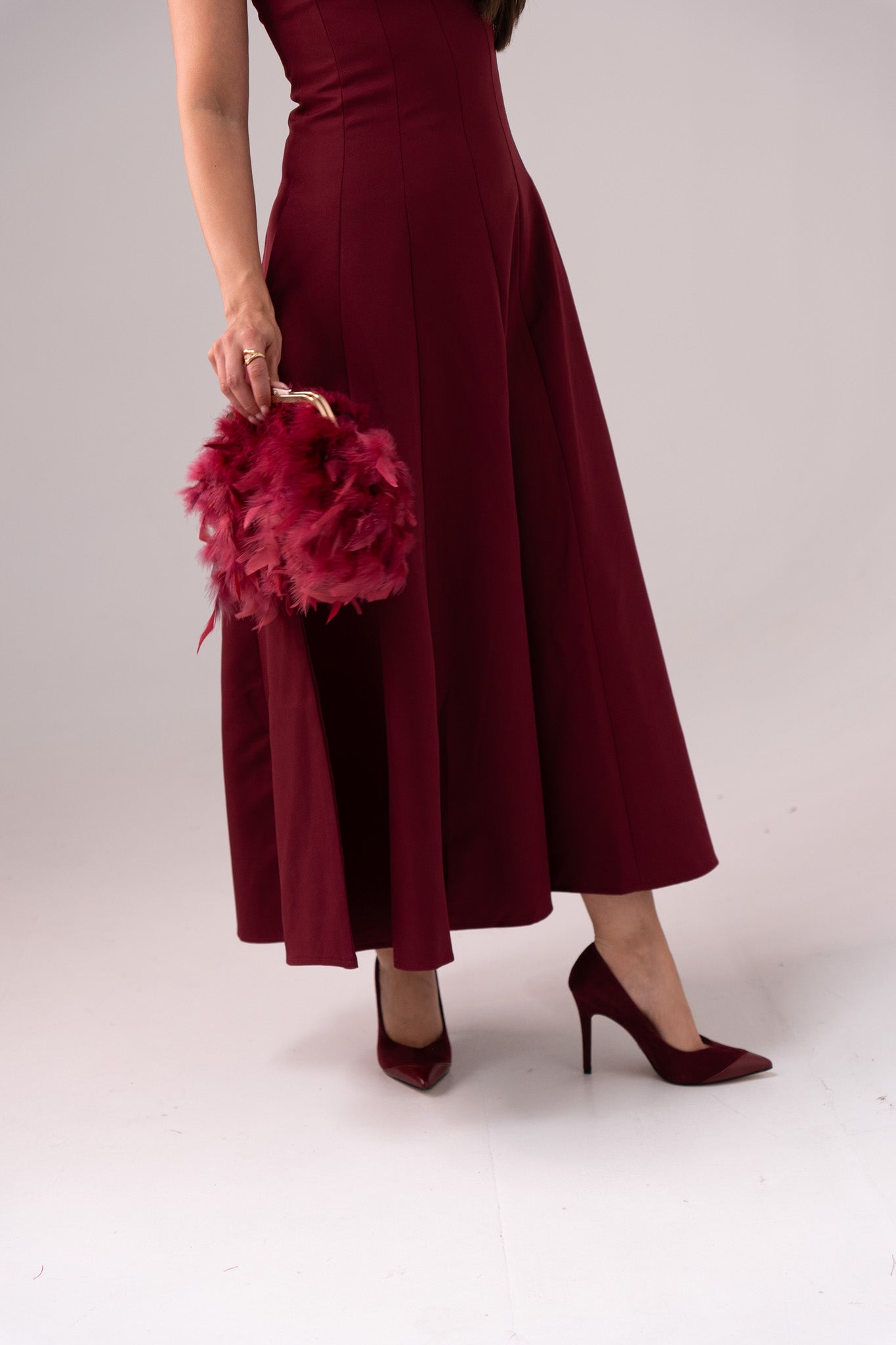 Love Laura Forever Dress In Burgundy