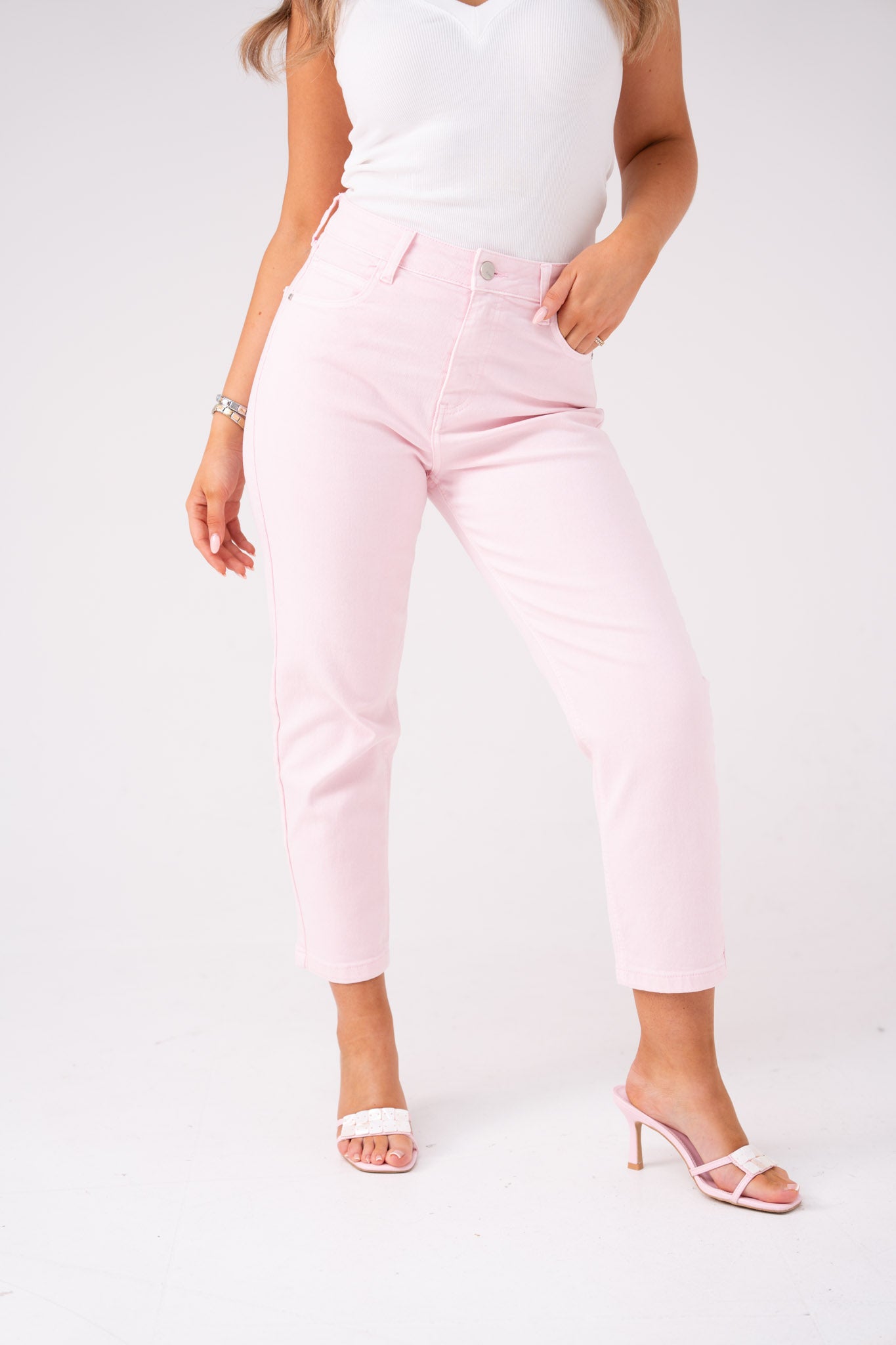 Love Laura Mom Jeans In Pink