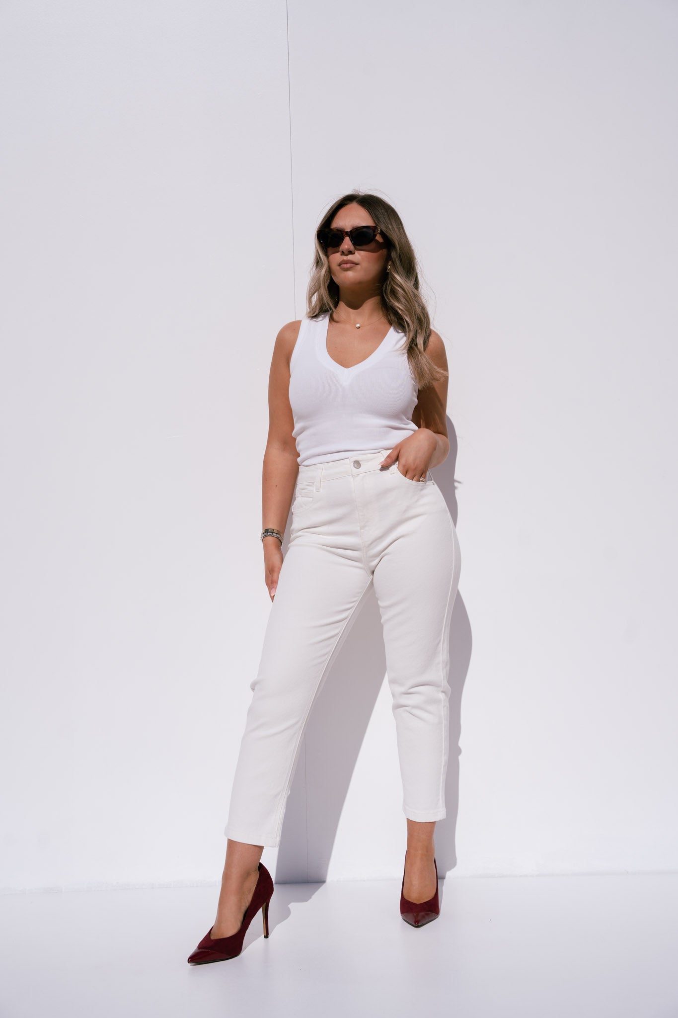 Love Laura Mom Jeans In White