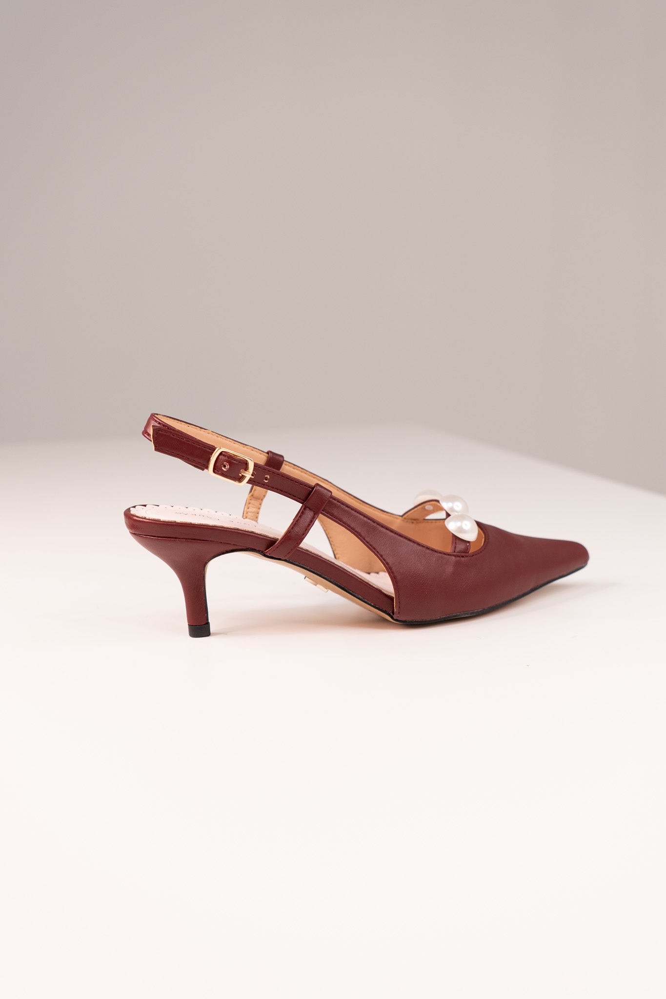 Love Laura Pearl Detail Kitten Heel In Burgundy