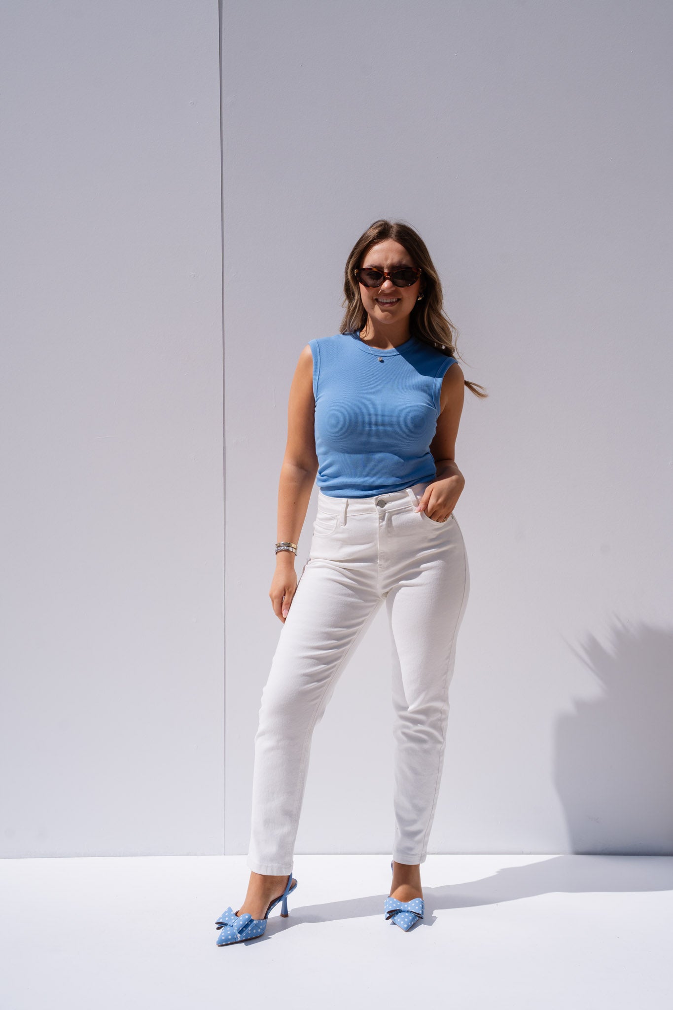 Love Laura Sleeveless Base Top In Blue