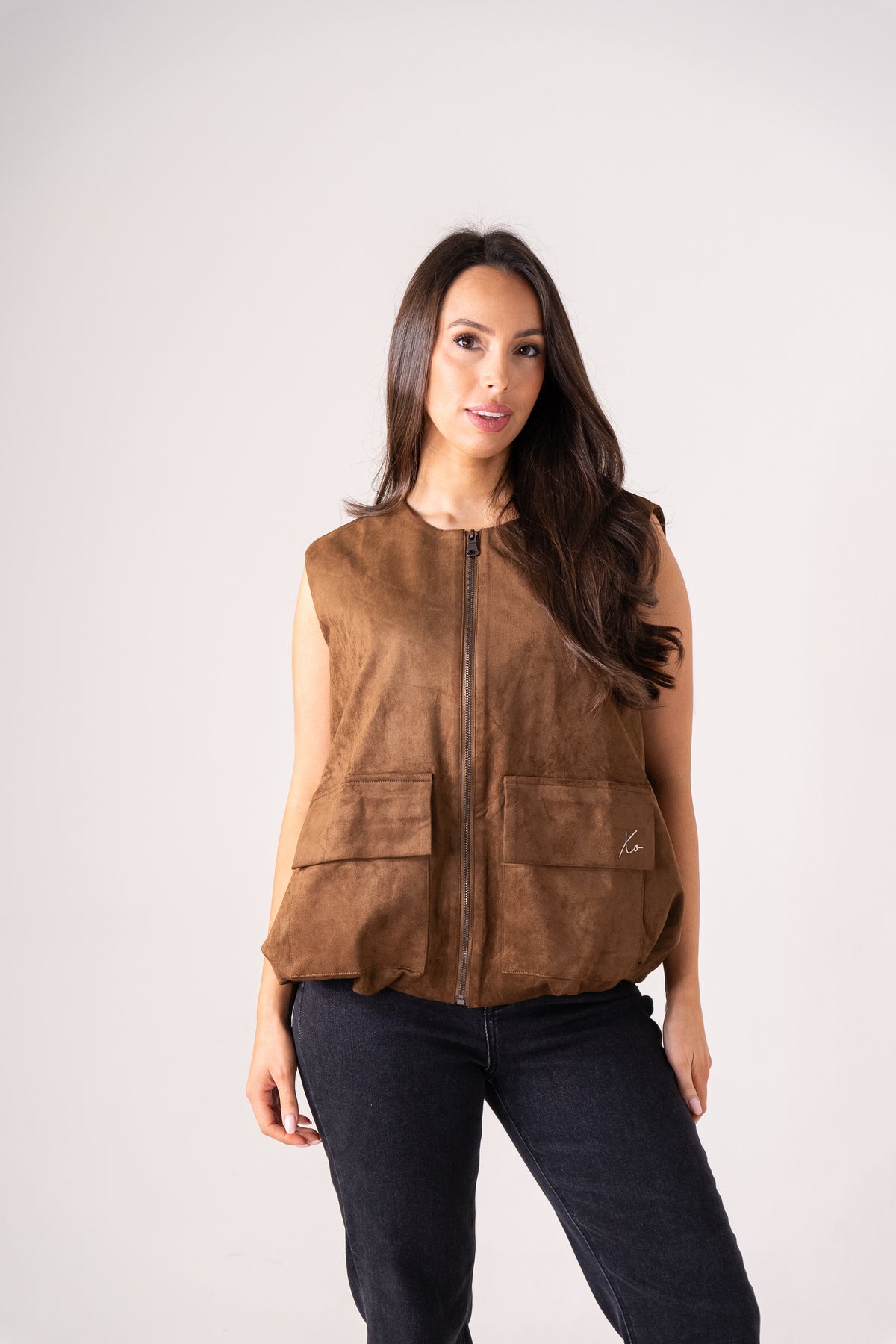 Love Laura Sleeveless Bomber Jacket In Tan
