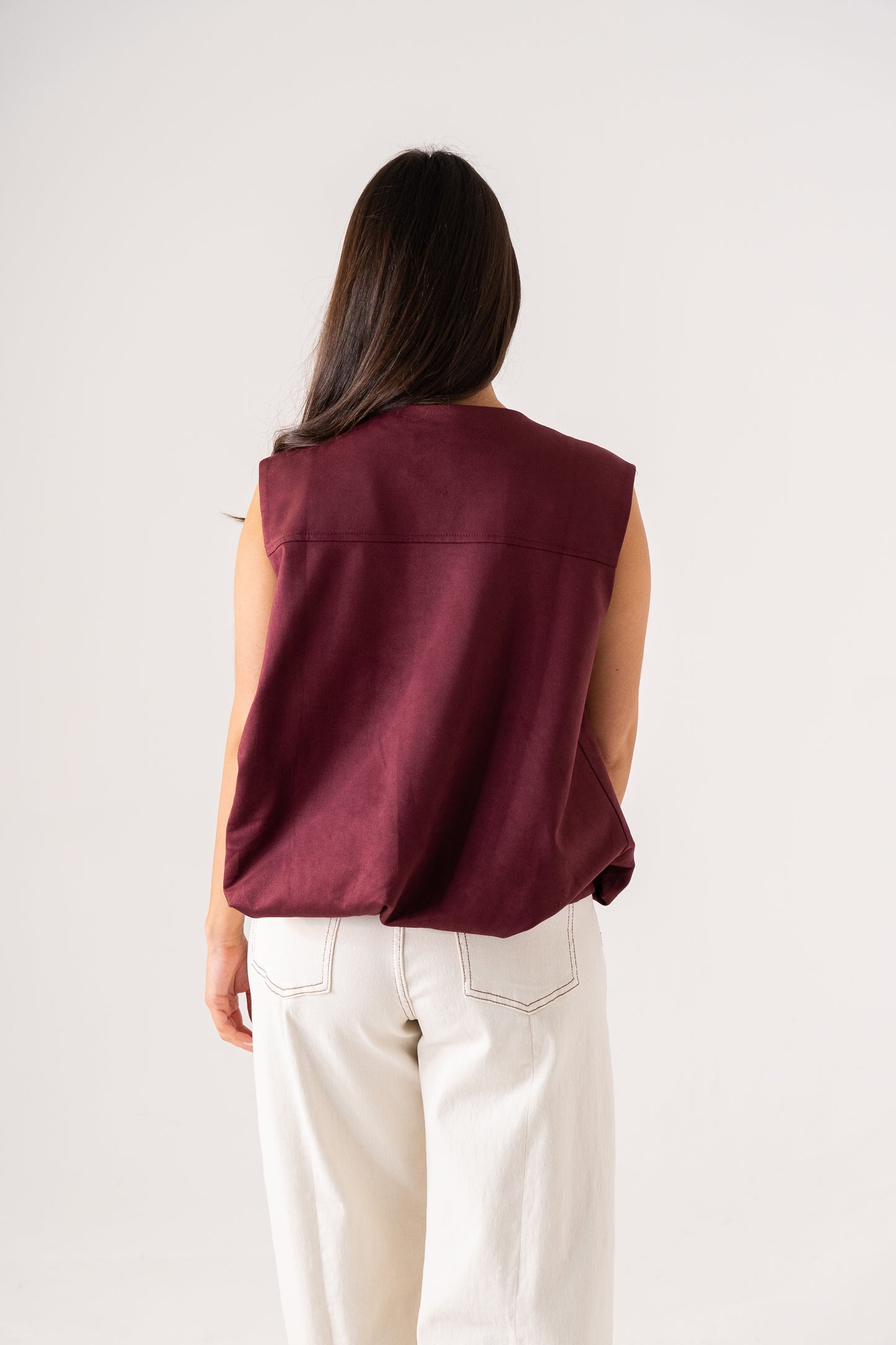 Love Laura Sleeveless Bomber Jacket In Burgundy