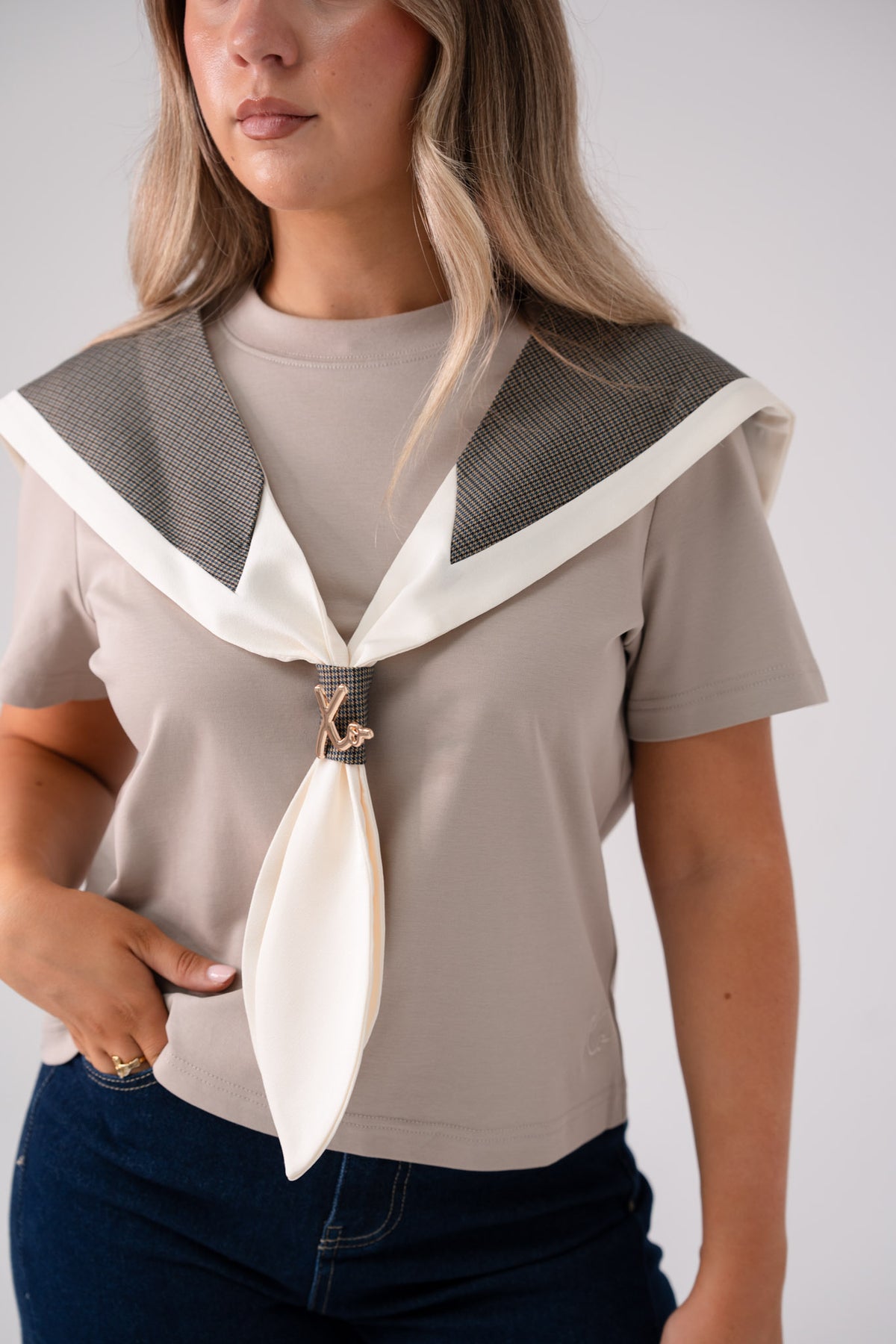Love Laura Shawl Scarf In Khaki