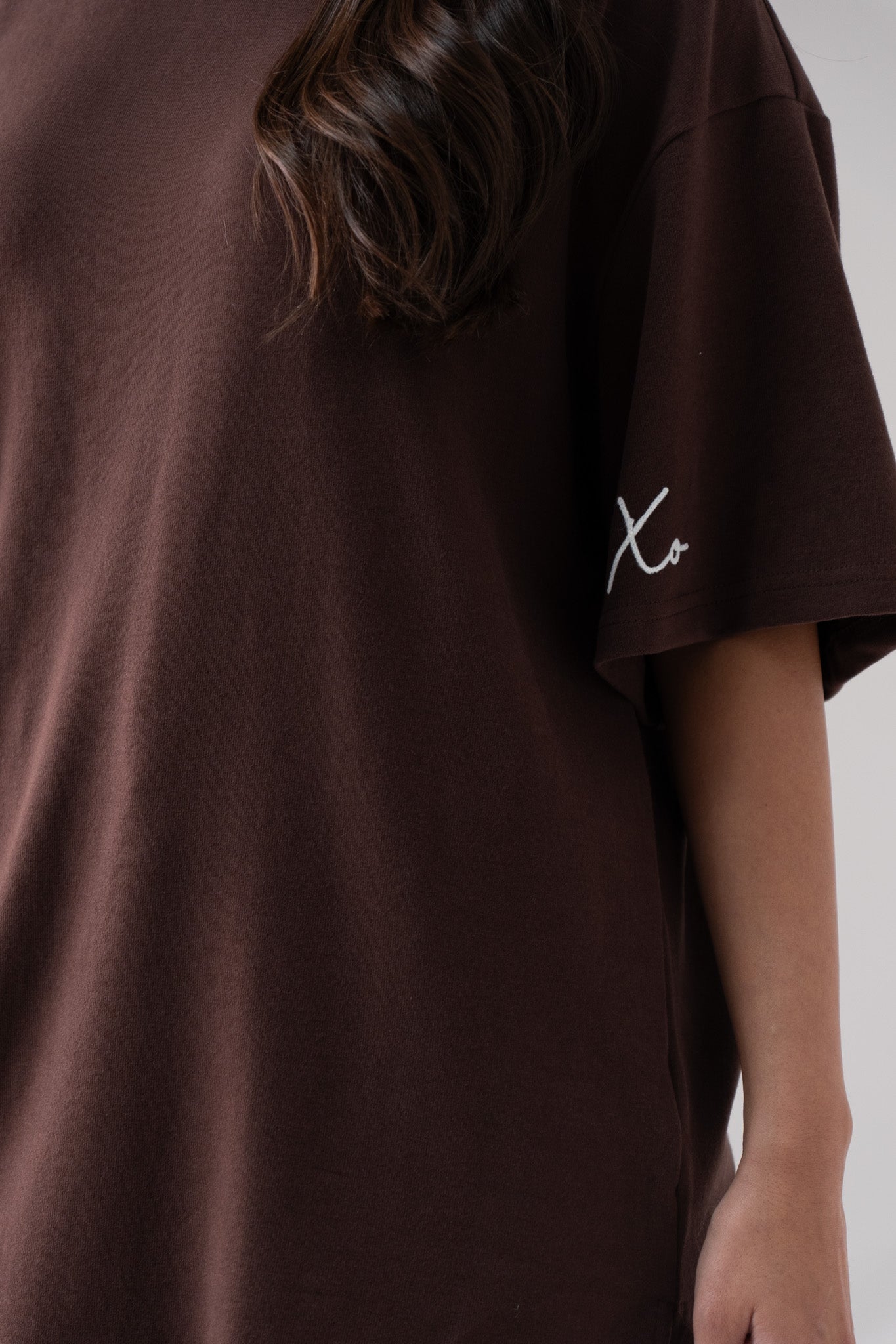 Love Laura T-Shirt In Chocolate