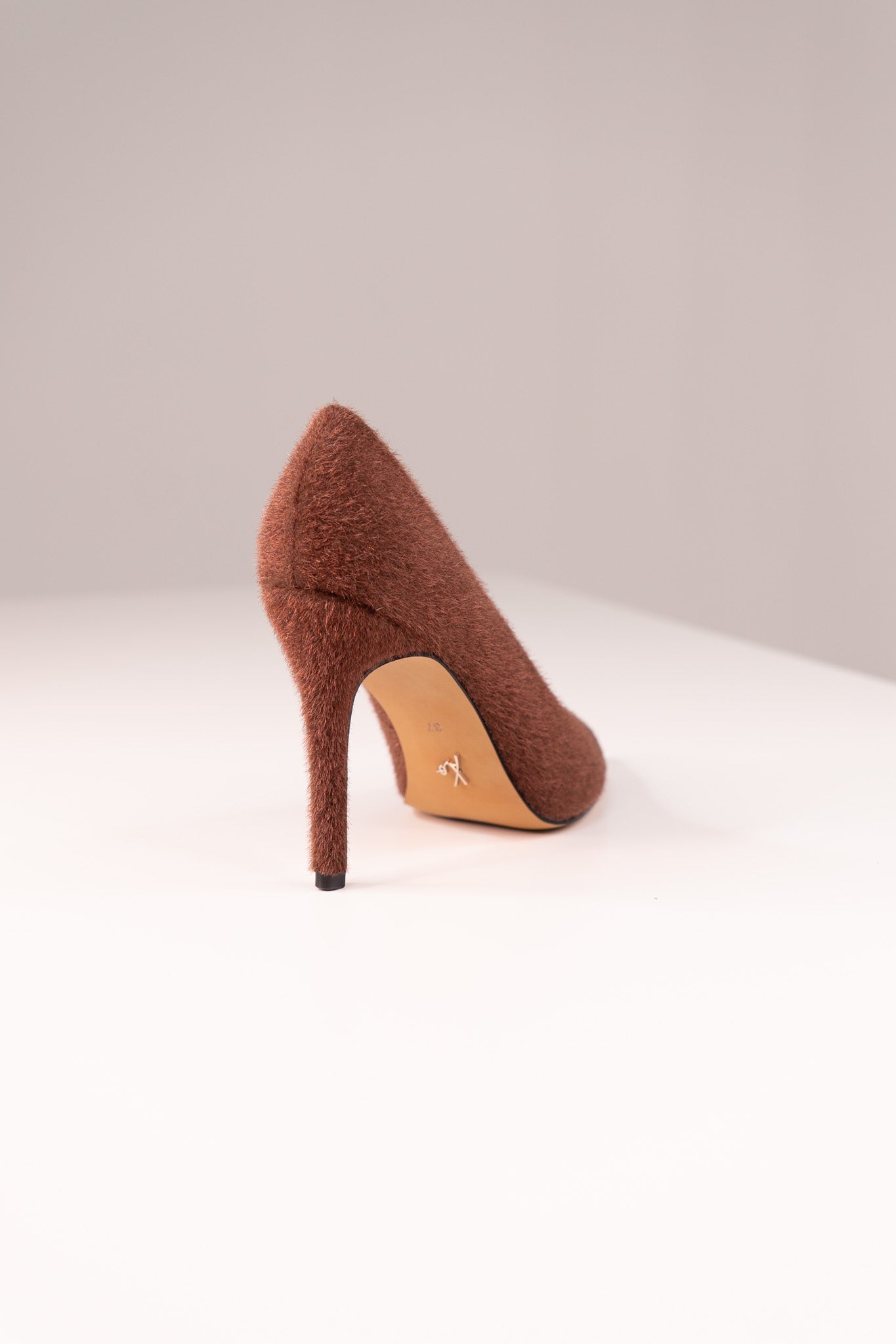 Love Laura Textured Heel In Chocolate