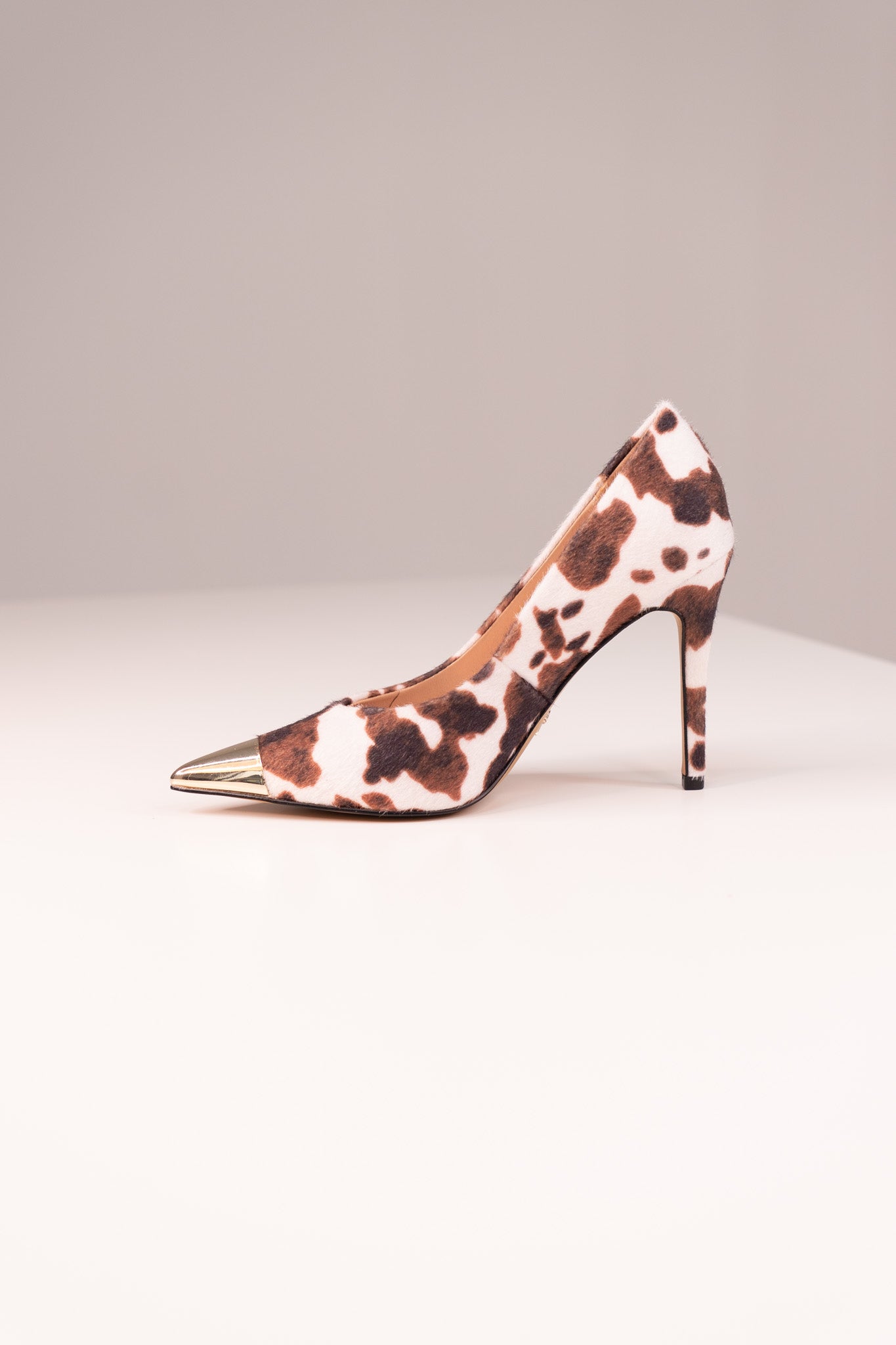 Love Laura Textured Heel In Cow Print