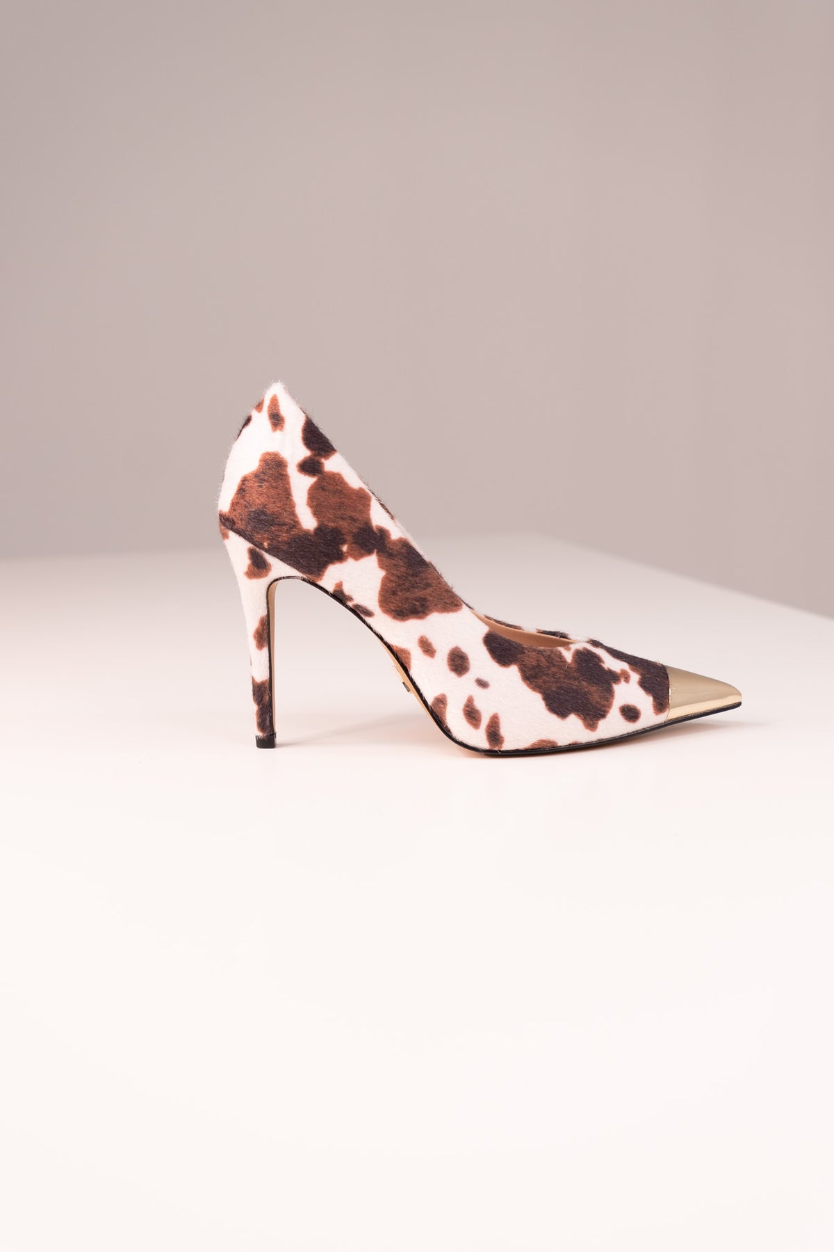 Love Laura Textured Heel In Cow Print