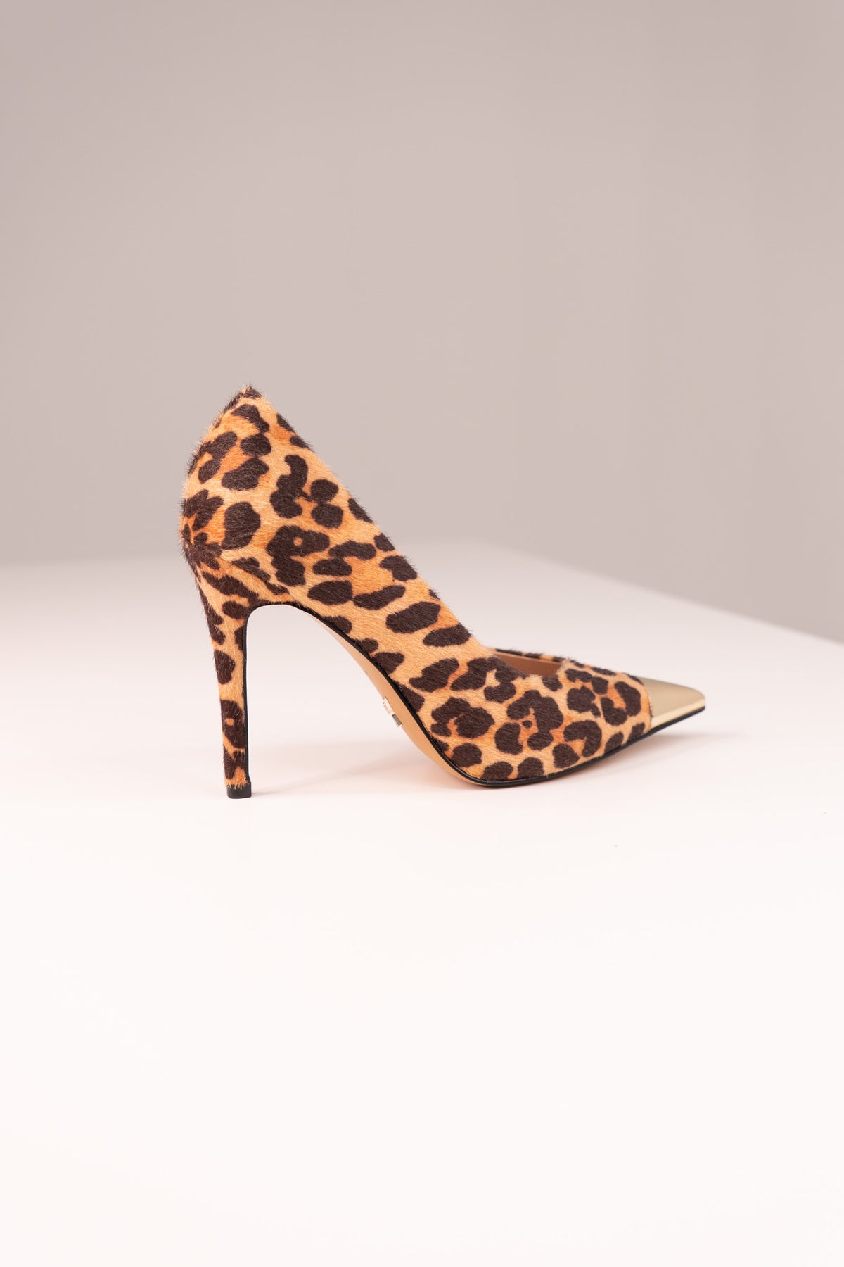 Love Laura Textured Heel In Leopard Print
