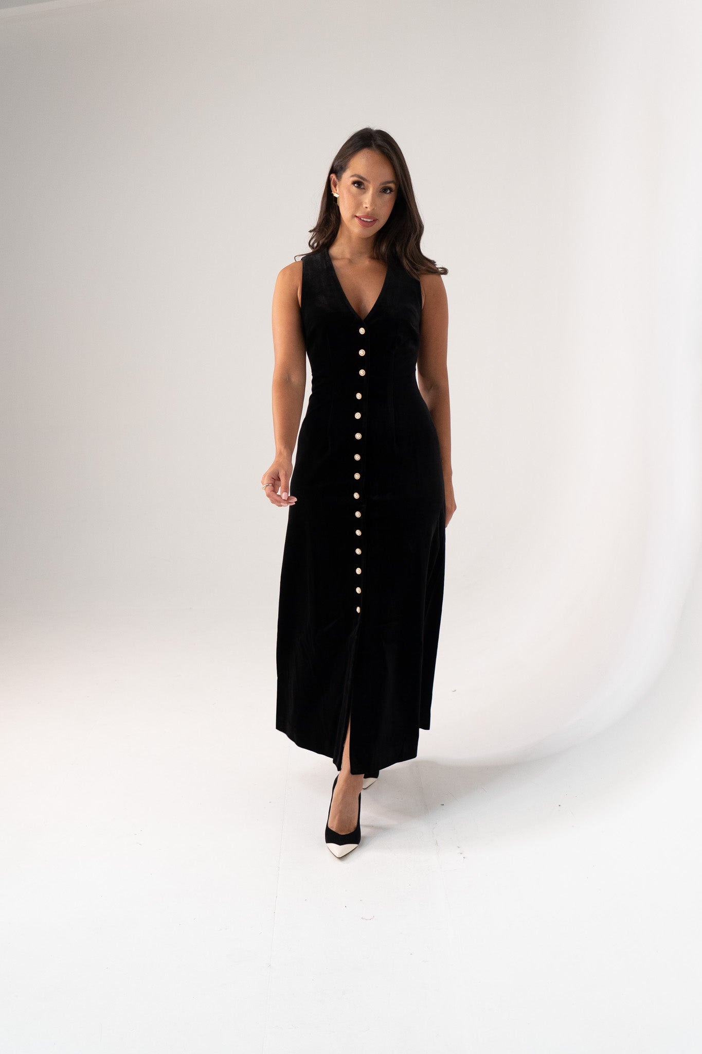 Love Laura Pearl Button Velvet Dress In Black