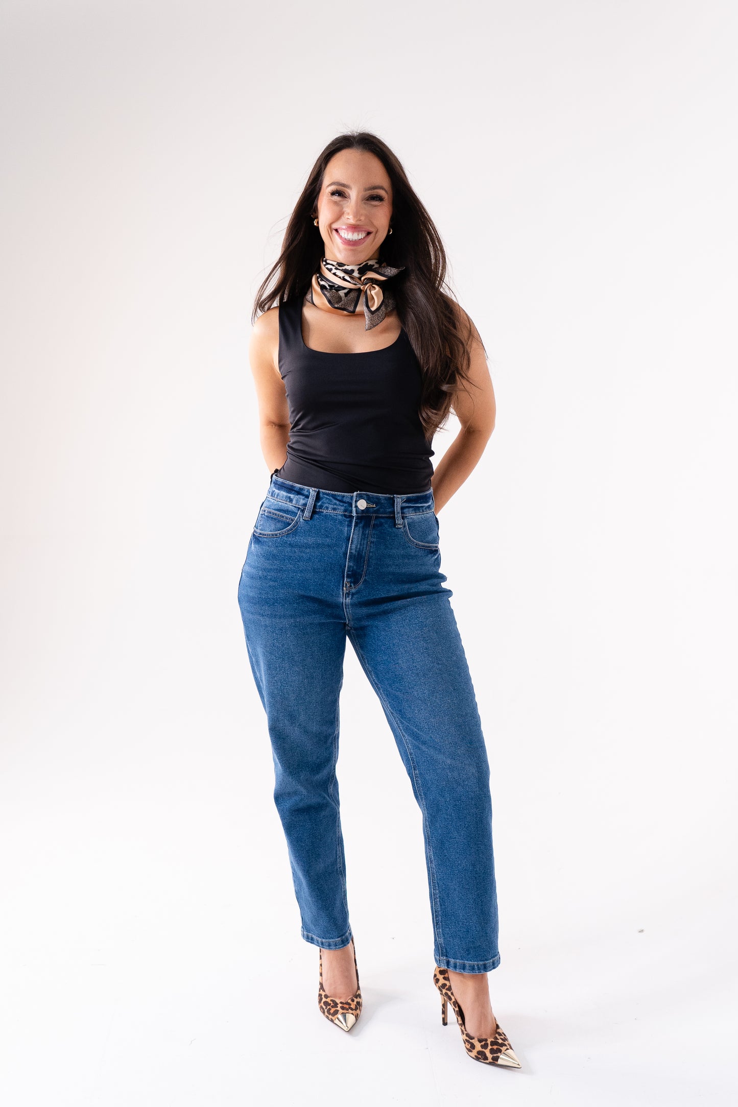 Love Laura Vest In Black