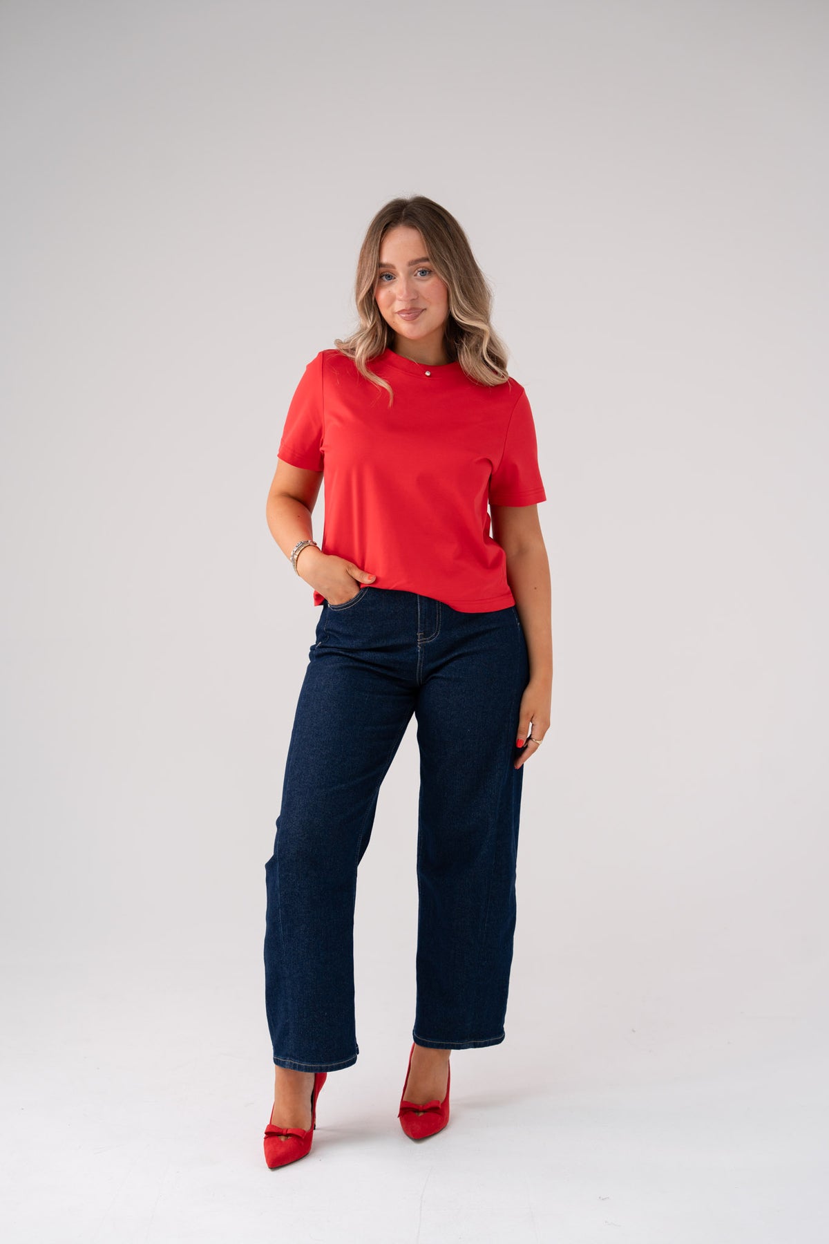 Love Laura Basic T-Shirt In Red