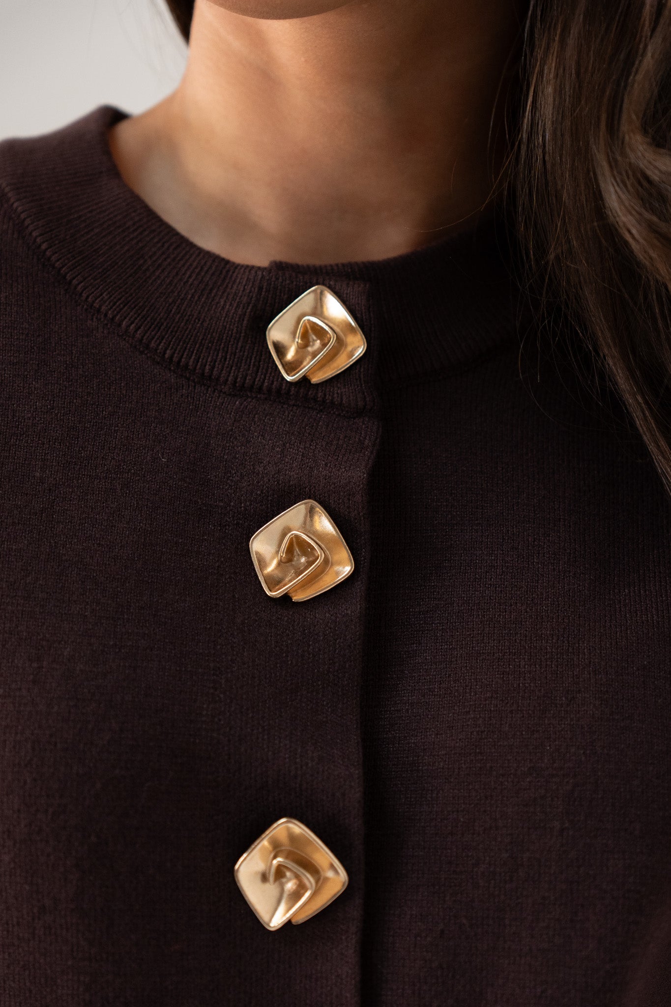 Love Laura Cardigan In Chocolate