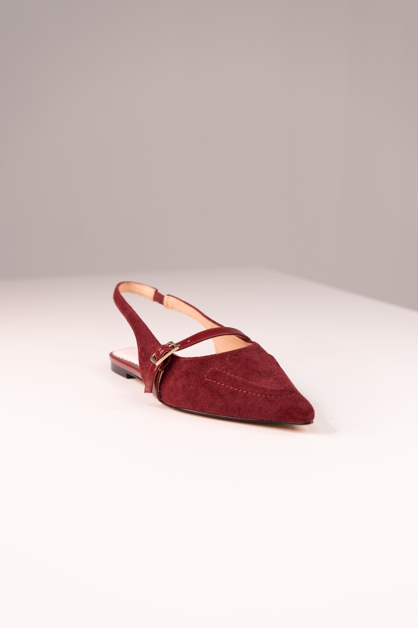 Love Laura Slingback Pump In Burgundy