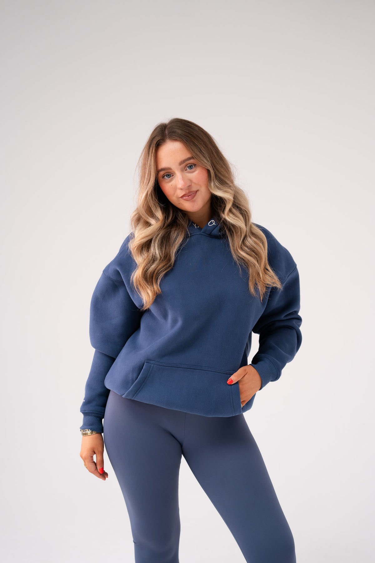 Love Laura Pullover Hoodie In Navy