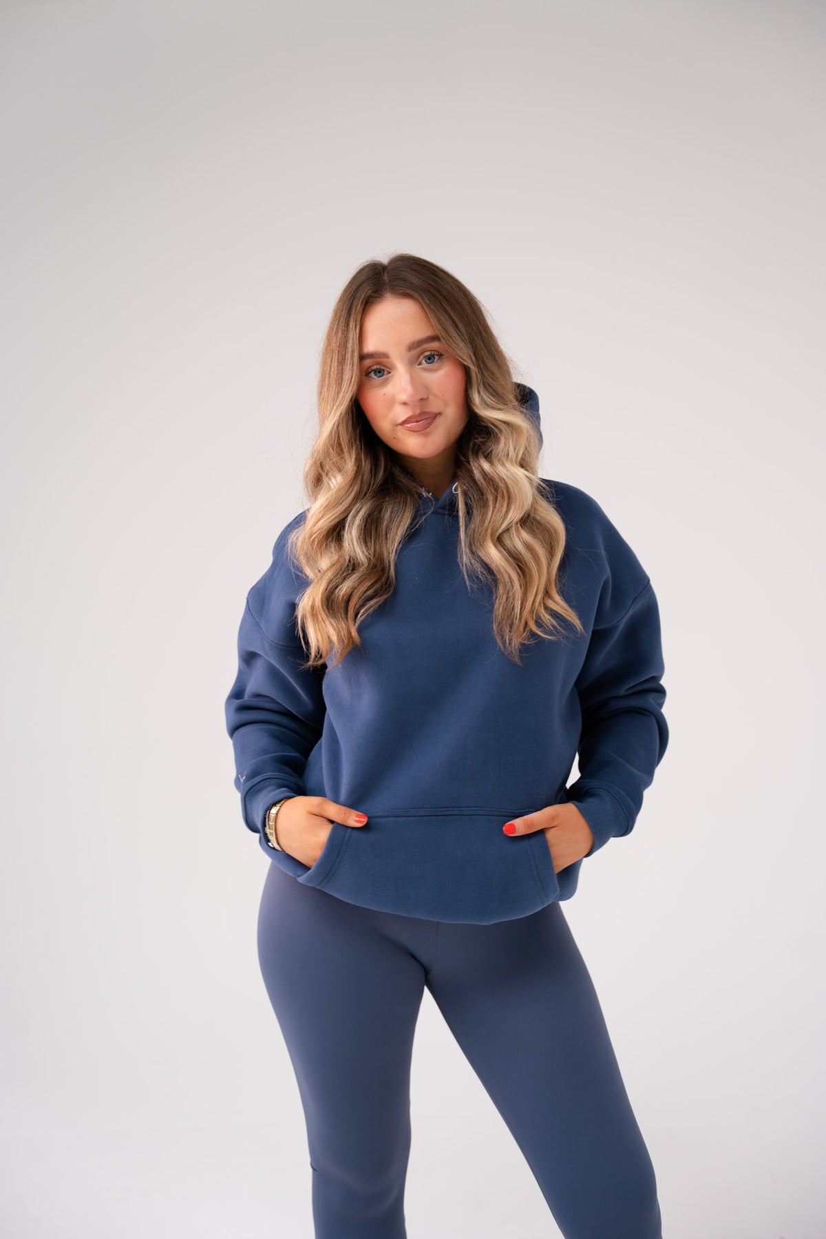 Love Laura Pullover Hoodie In Navy