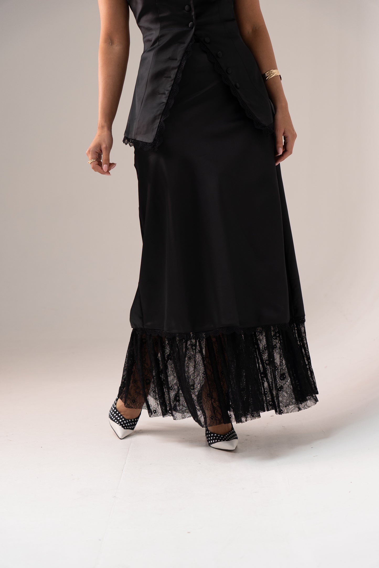 Love Laura Lace Trim Satin Skirt In Black