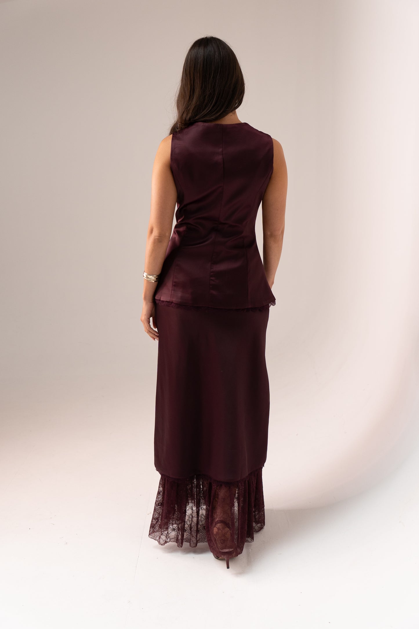 Love Laura Lace Trim Satin Skirt In Burgundy