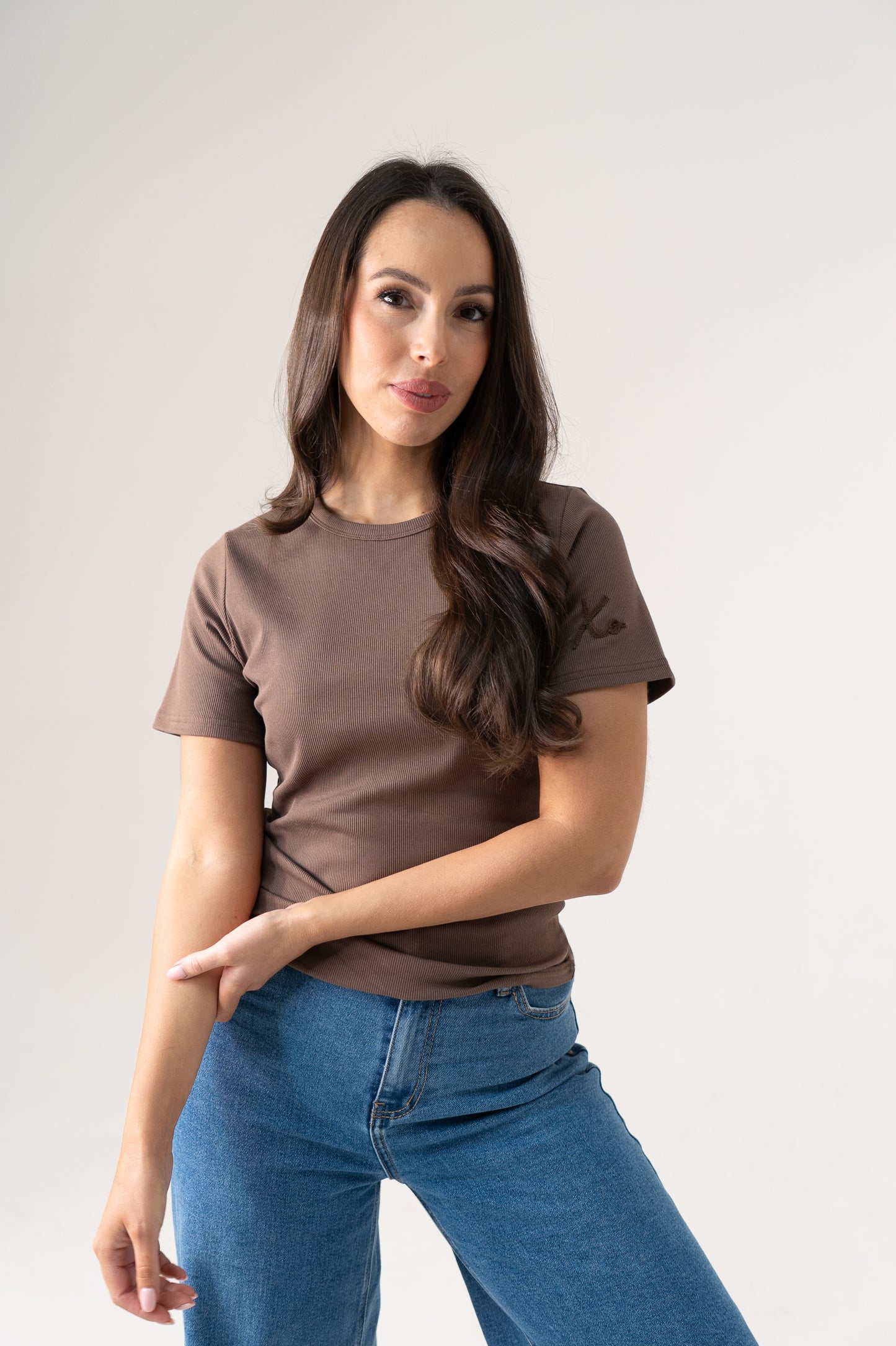 Love Laura Short Sleeve Ribbed T-Shirt In Chocolate