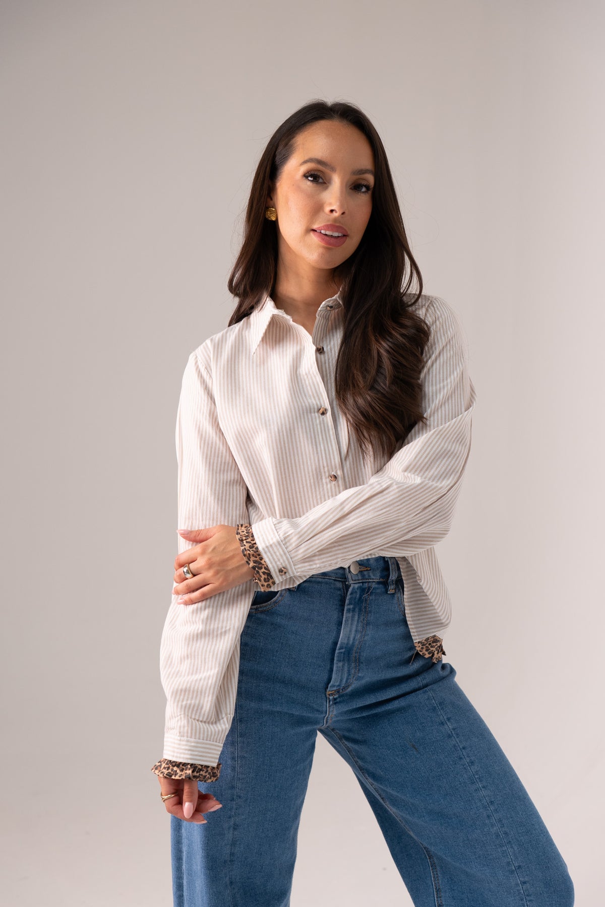 Megan Leopard Print Trim Shirt In White