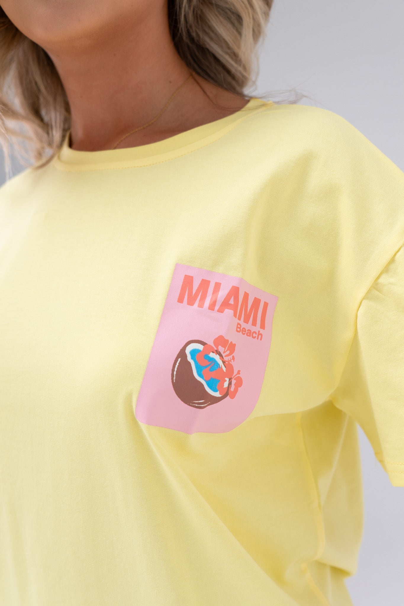 Melanie Miami Beach Coconut T-Shirt In Yellow