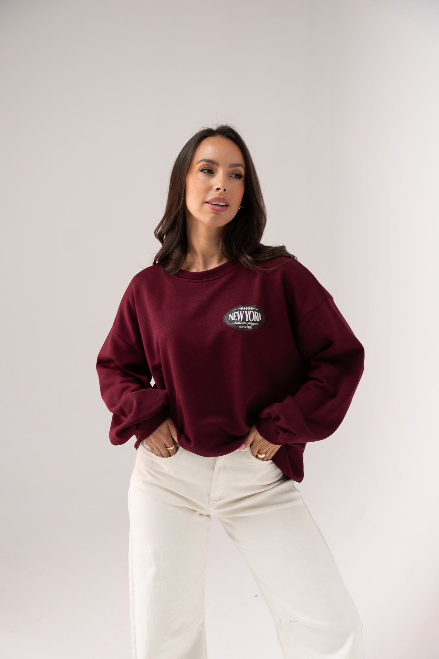 Melanie New York Graphic Sweatshirt In Bordeaux
