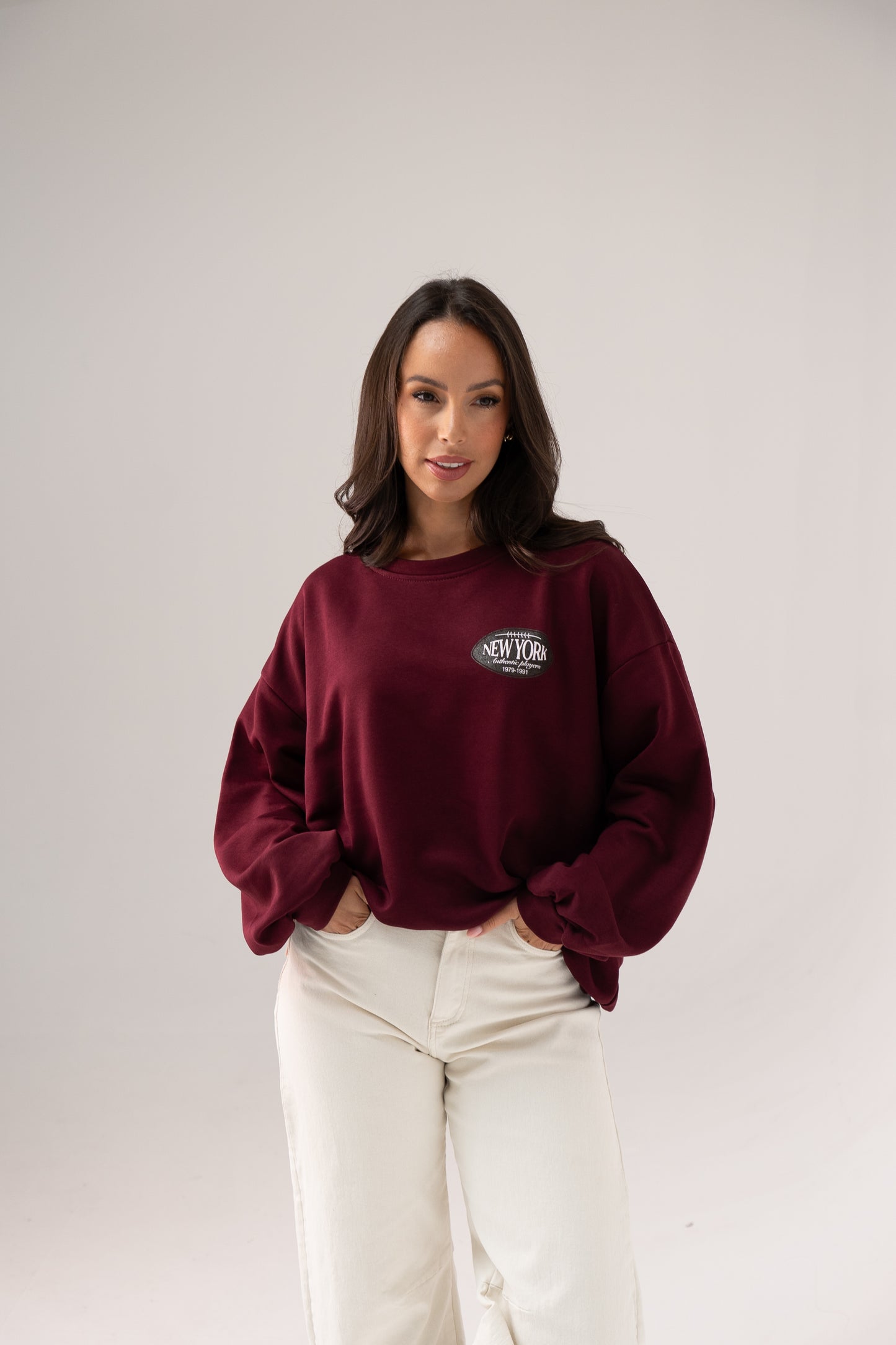 Melanie New York Graphic Sweatshirt In Bordeaux