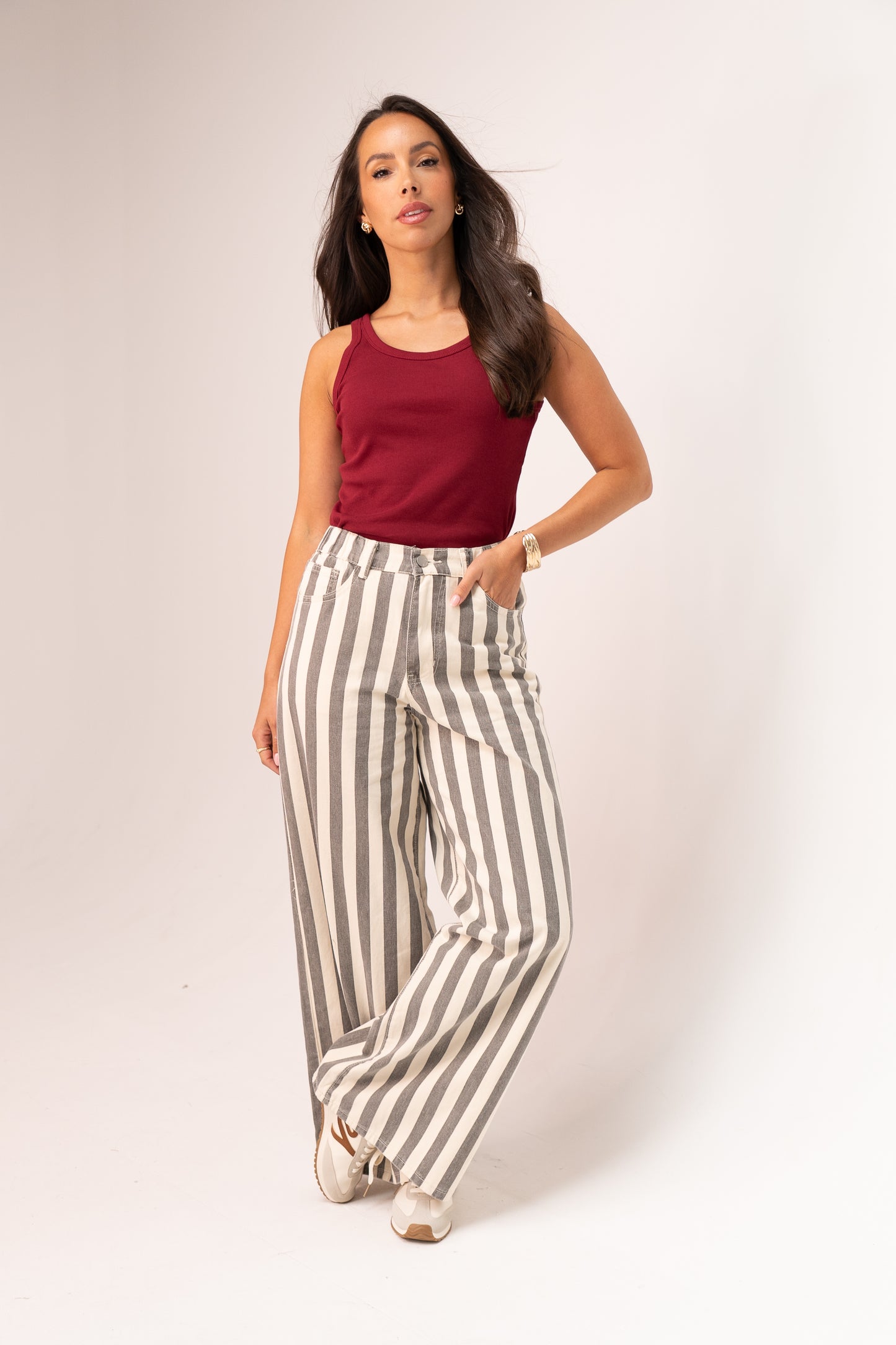 Millie Wide Leg Trousers In Grey Stripe