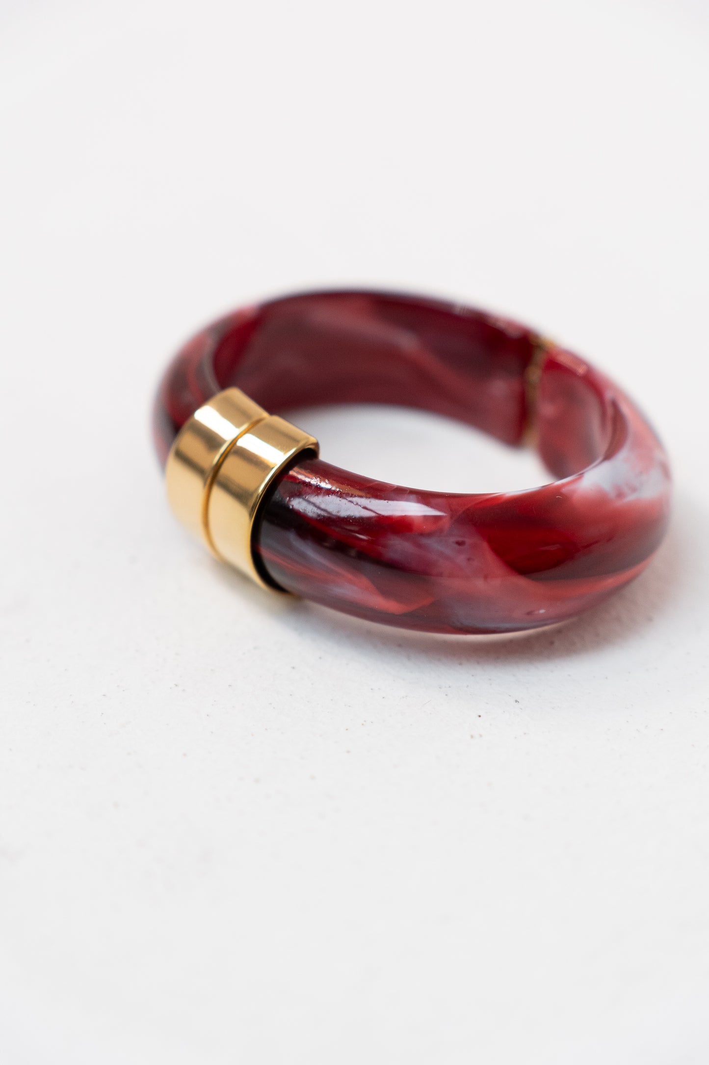 Olive Chunky Bangle In Red