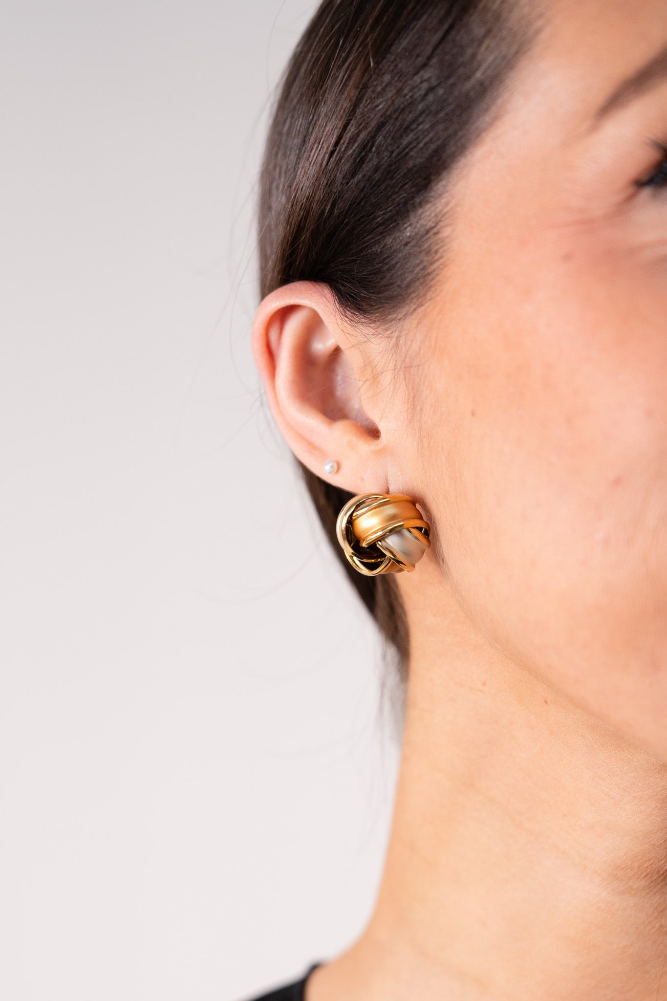 Olive Knot Earrings In Neutral