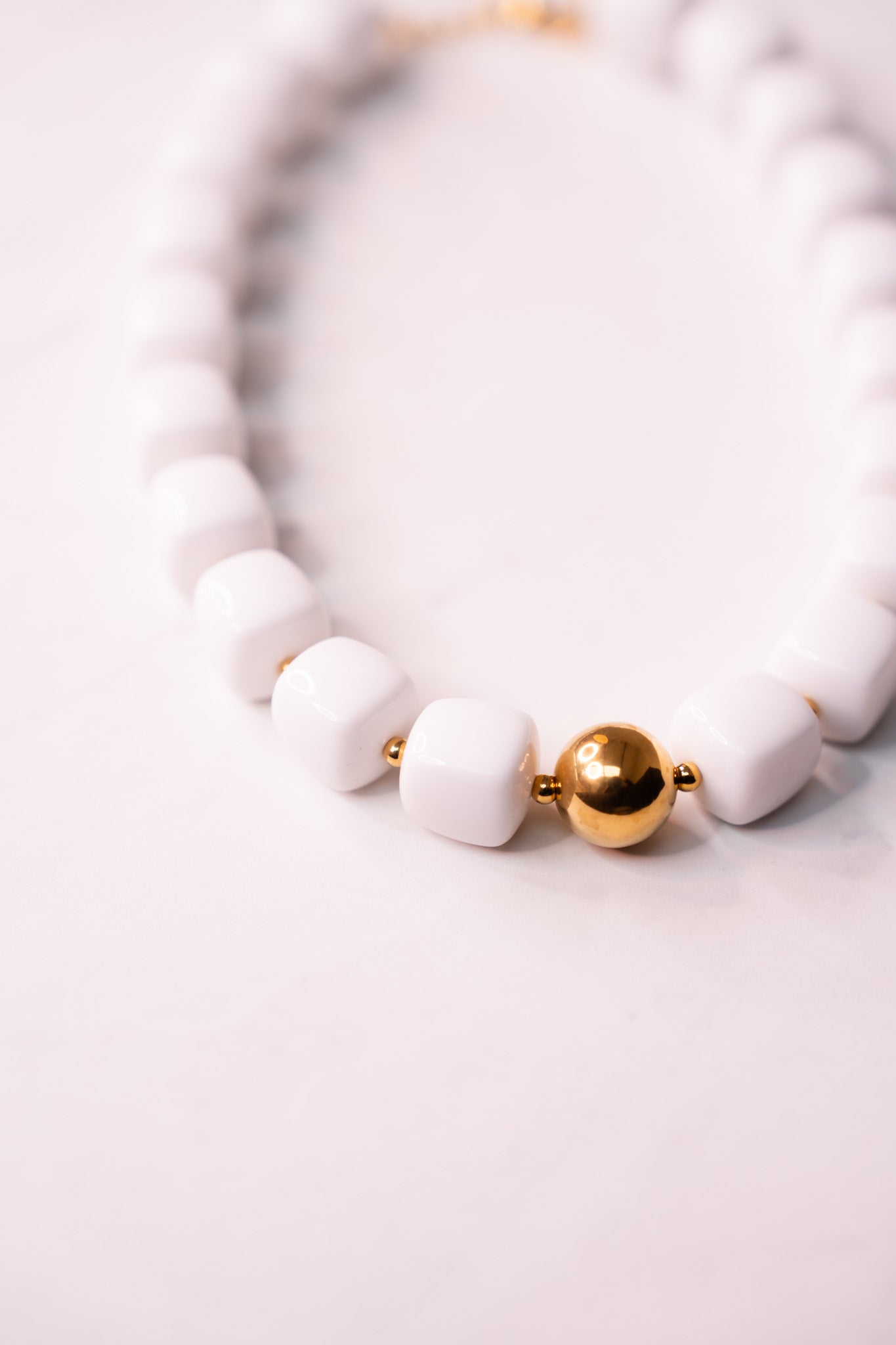 Olive Square Beaded Necklace In White