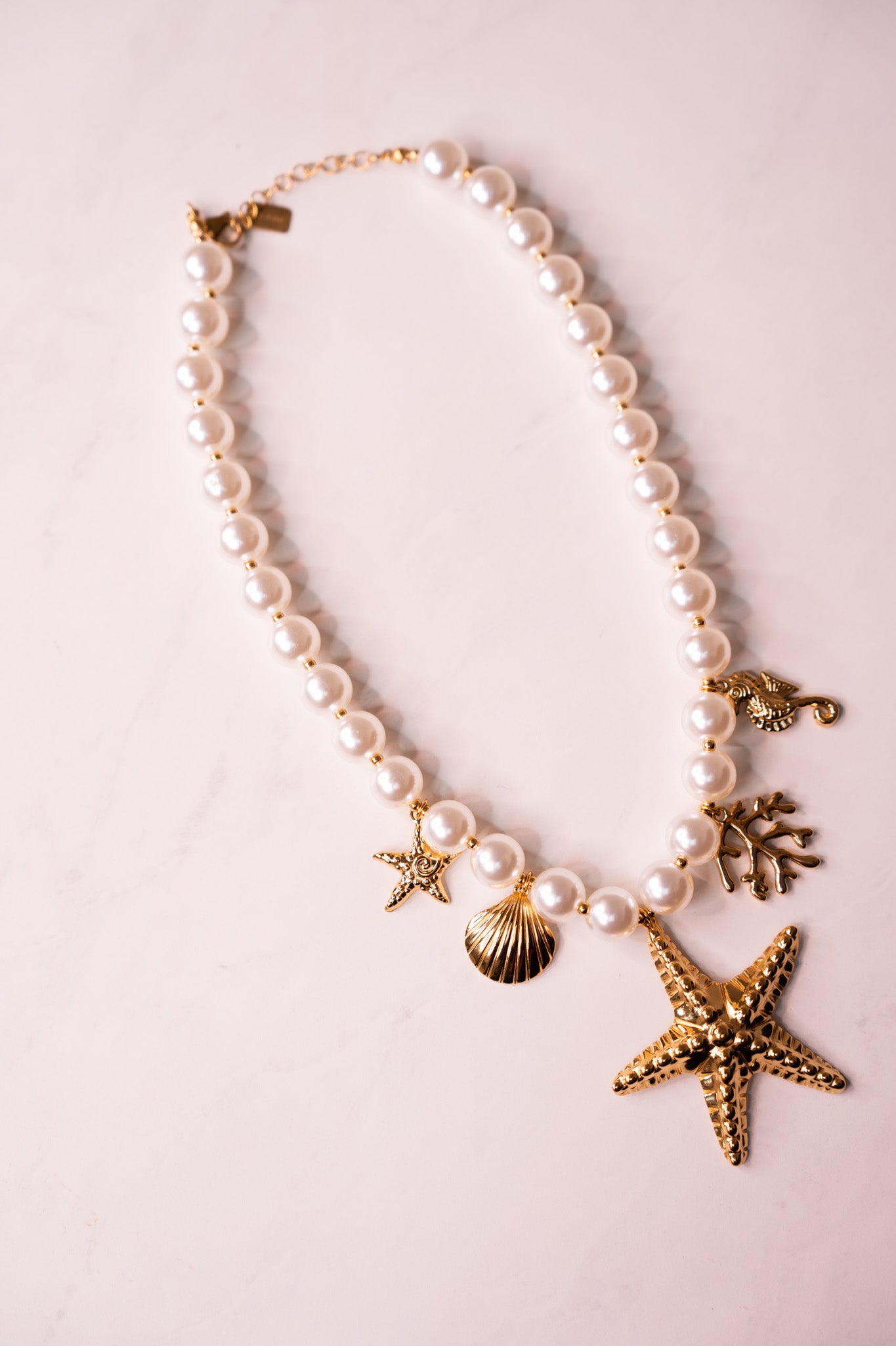 Olive Chunky Pearl Charm Necklace In Gold