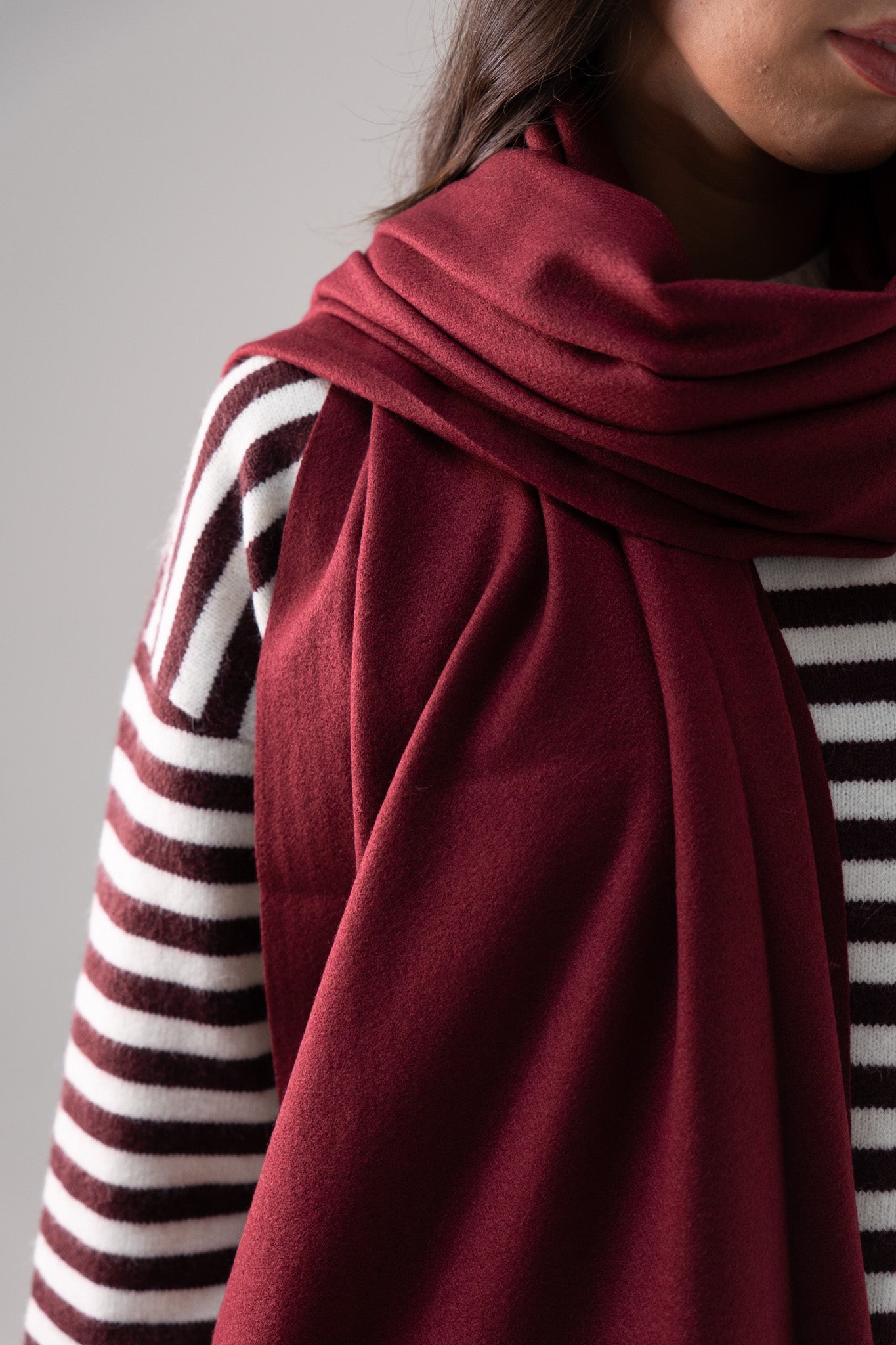 Orla Luxe Tassel Scarf In Bordeaux