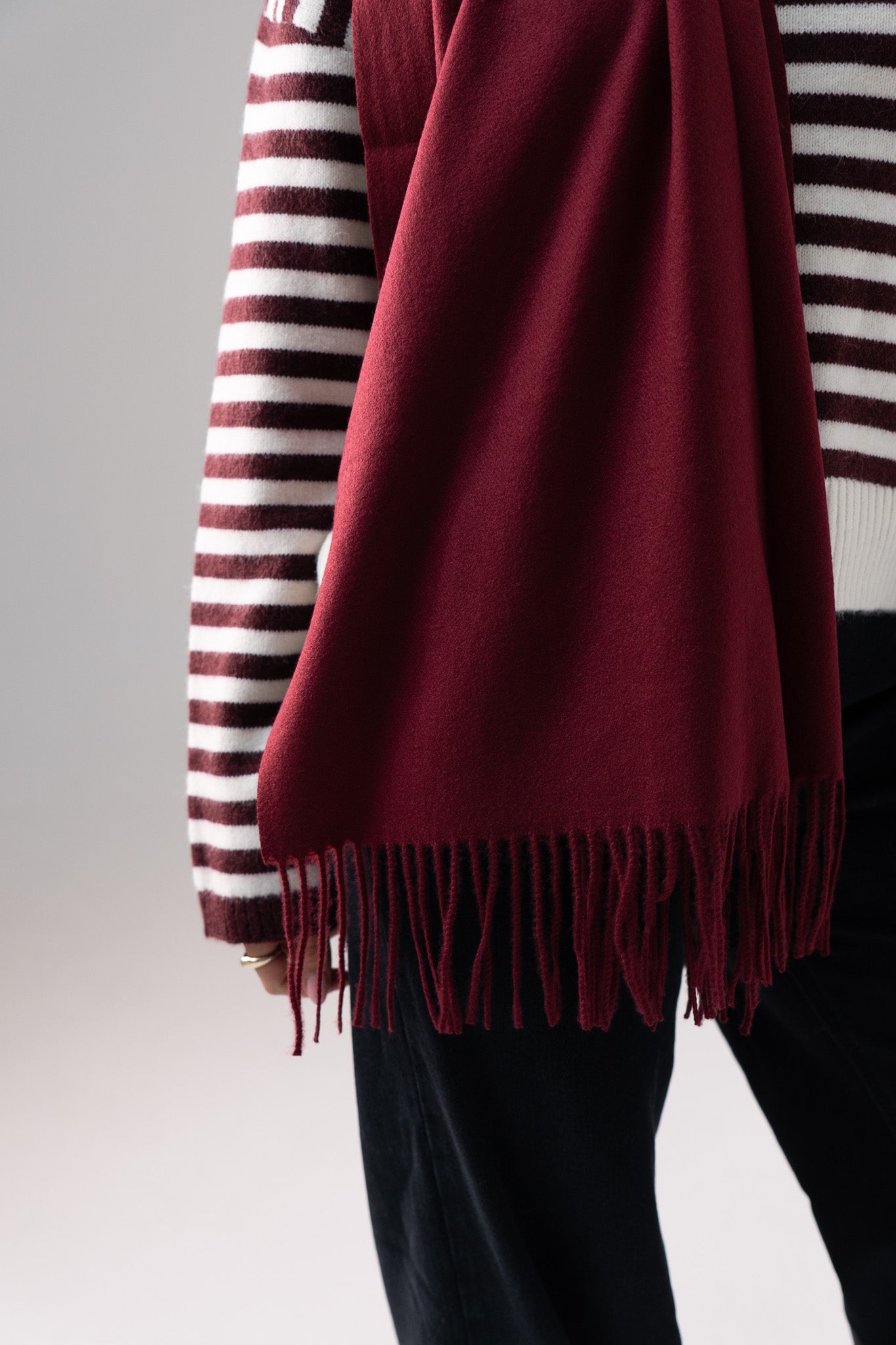 Orla Luxe Tassel Scarf In Bordeaux