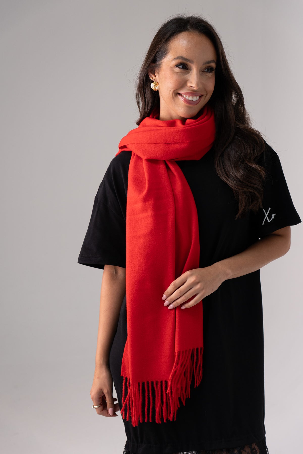 Orla Luxe Tassel Scarf In Red