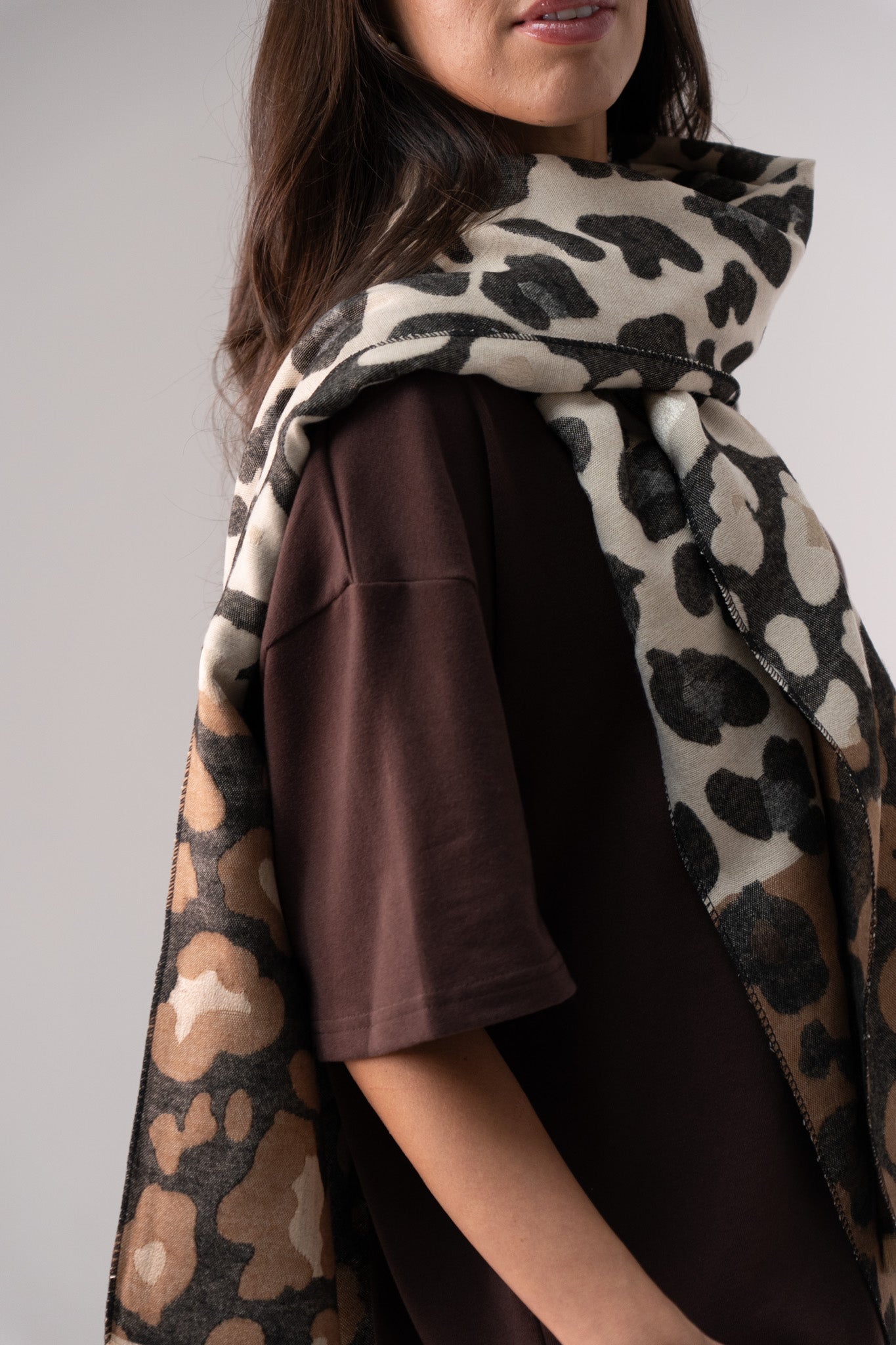 Orla Printed Wide Scarf In Leopard