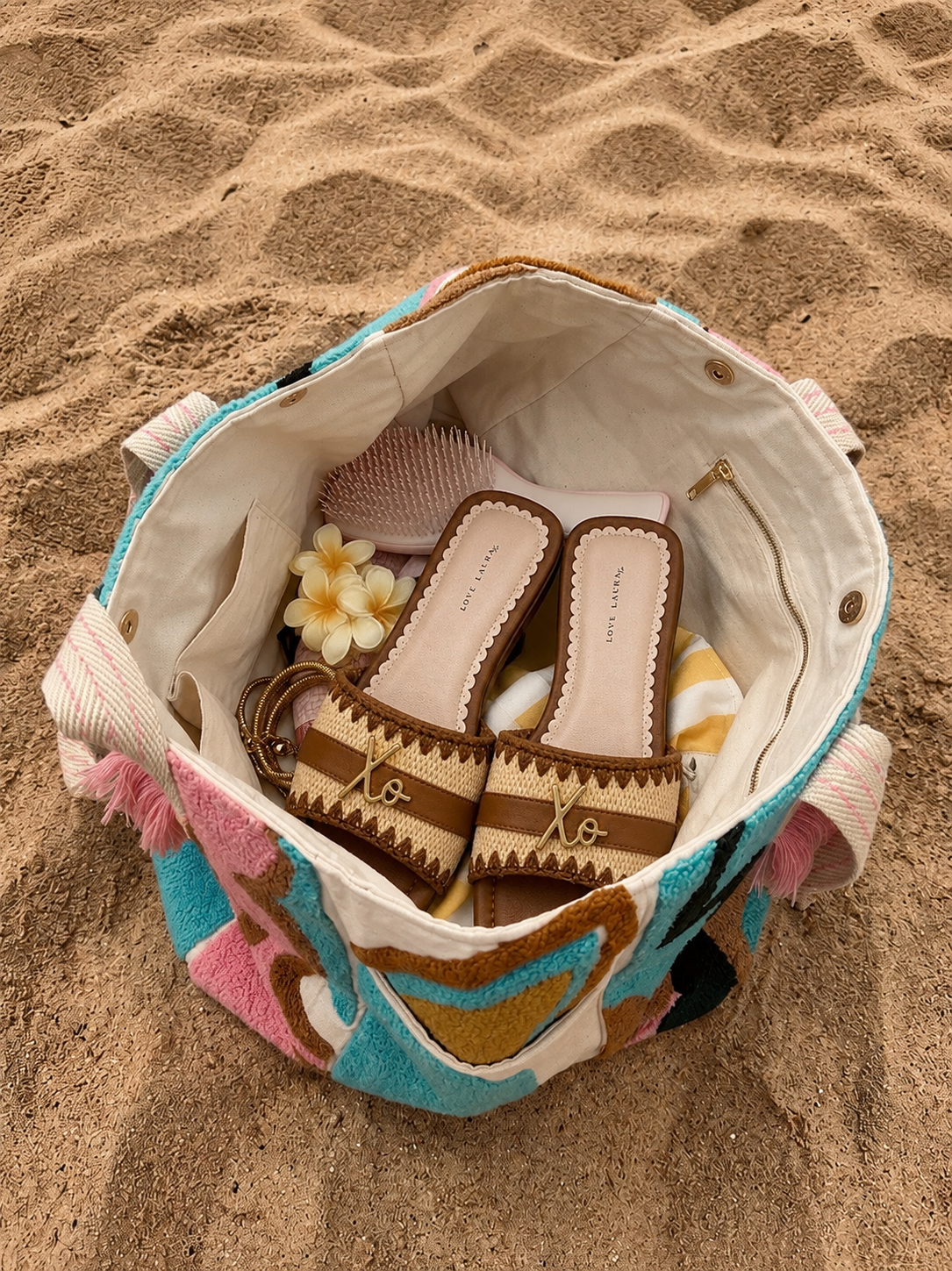 Love Laura Sliders In Tan