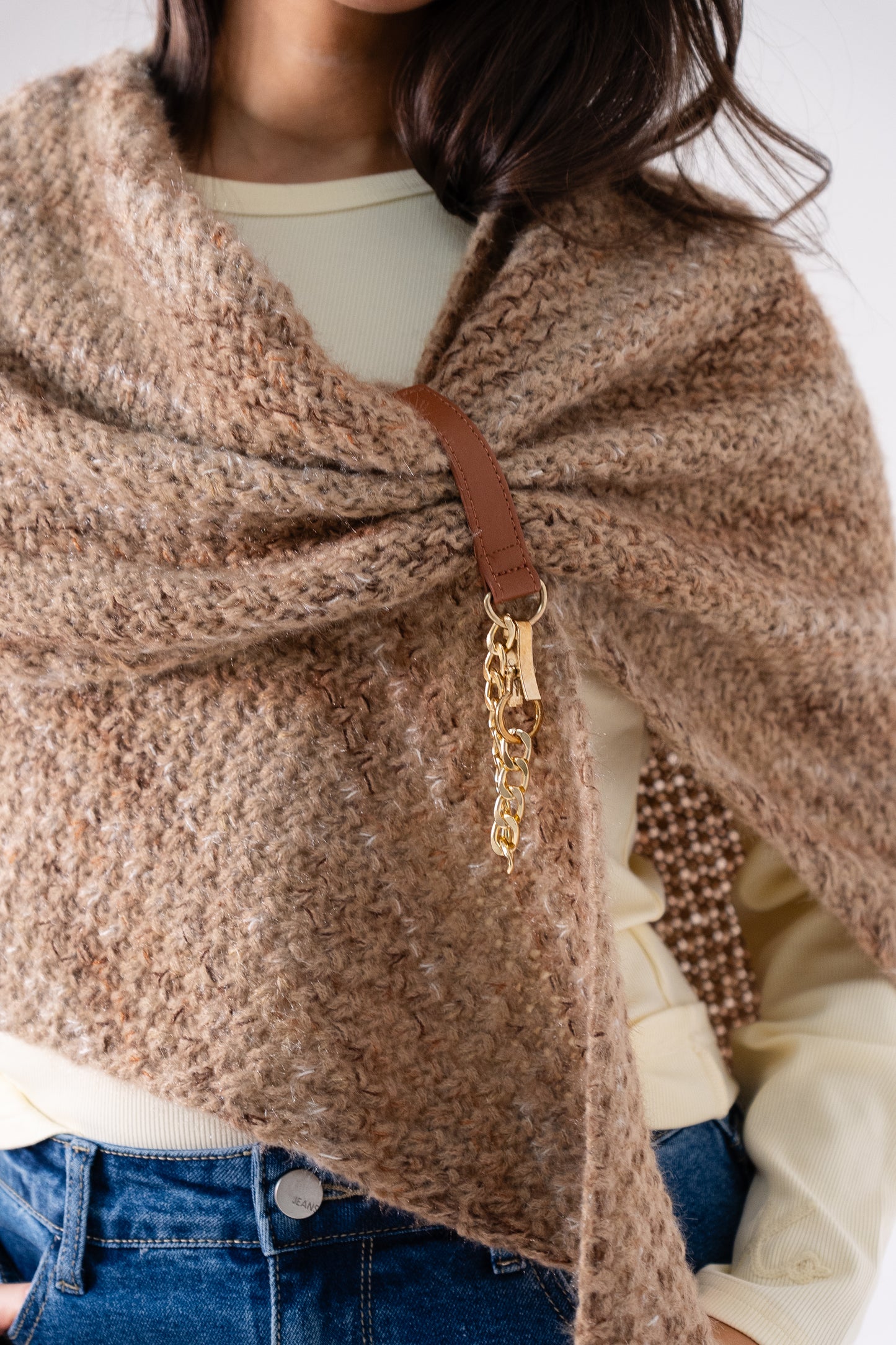 Polly Chain Detail Knit Scarf In Taupe