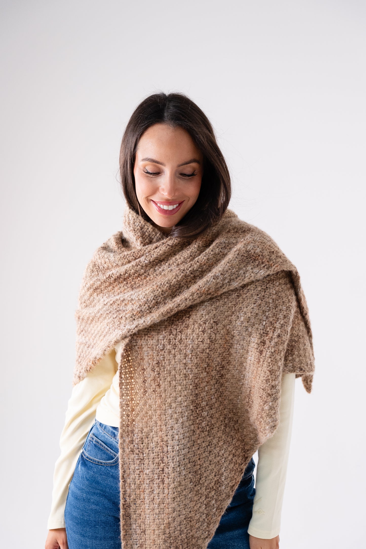 Polly Chain Detail Knit Scarf In Taupe