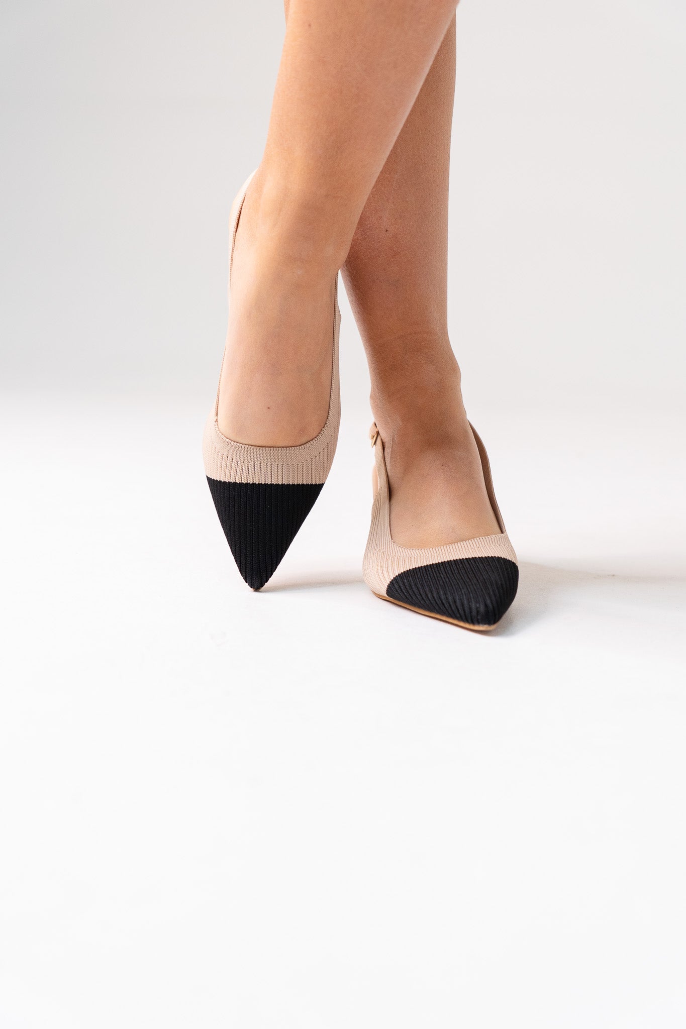 Polly Contrast Toe Slingback In Neutral