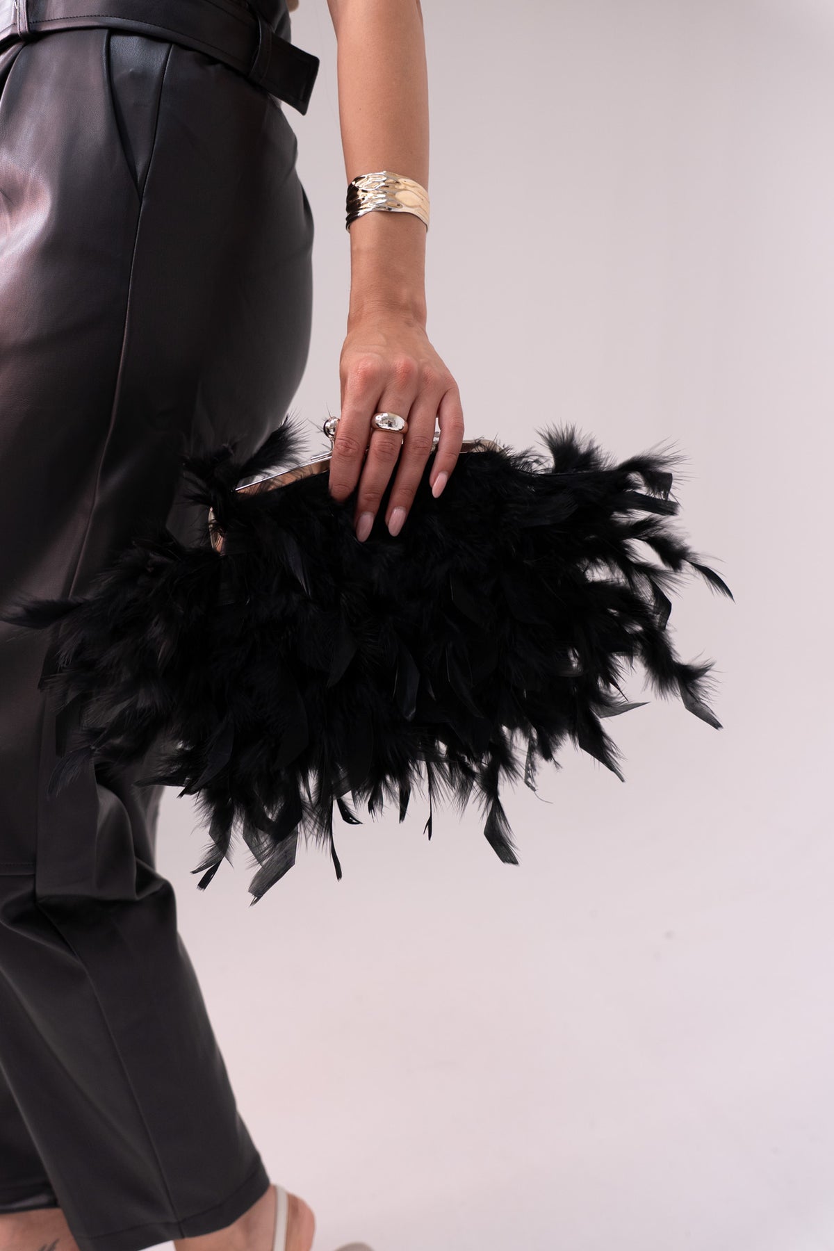 Polly Feather Clutch Bag In Black